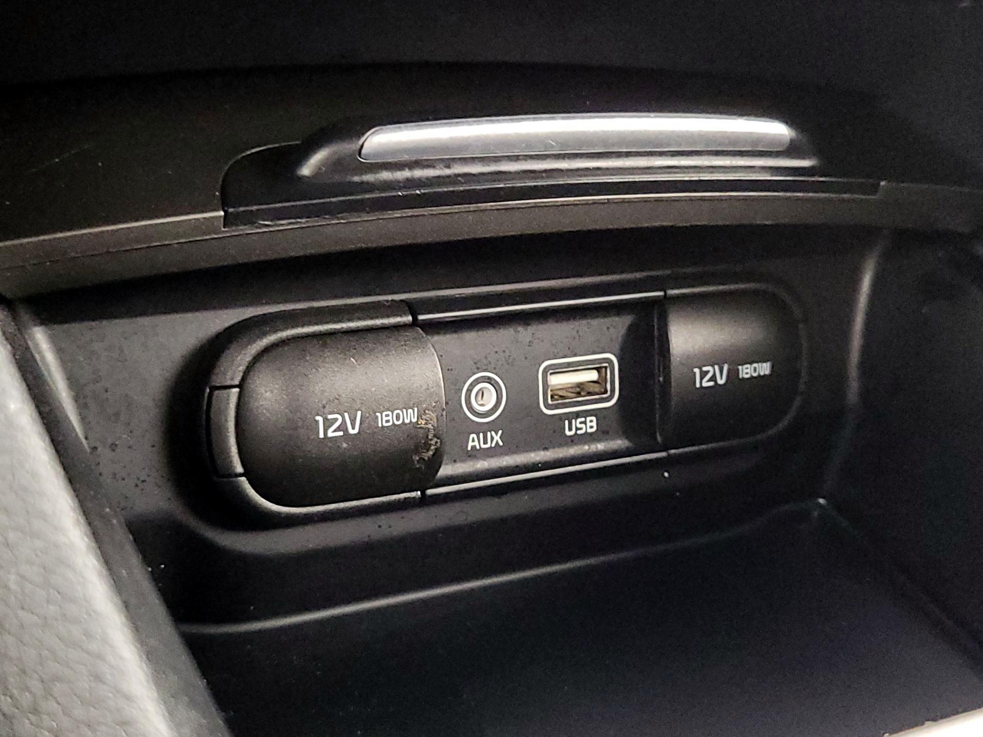Thumbnail: 2019 Kia Optima - 18