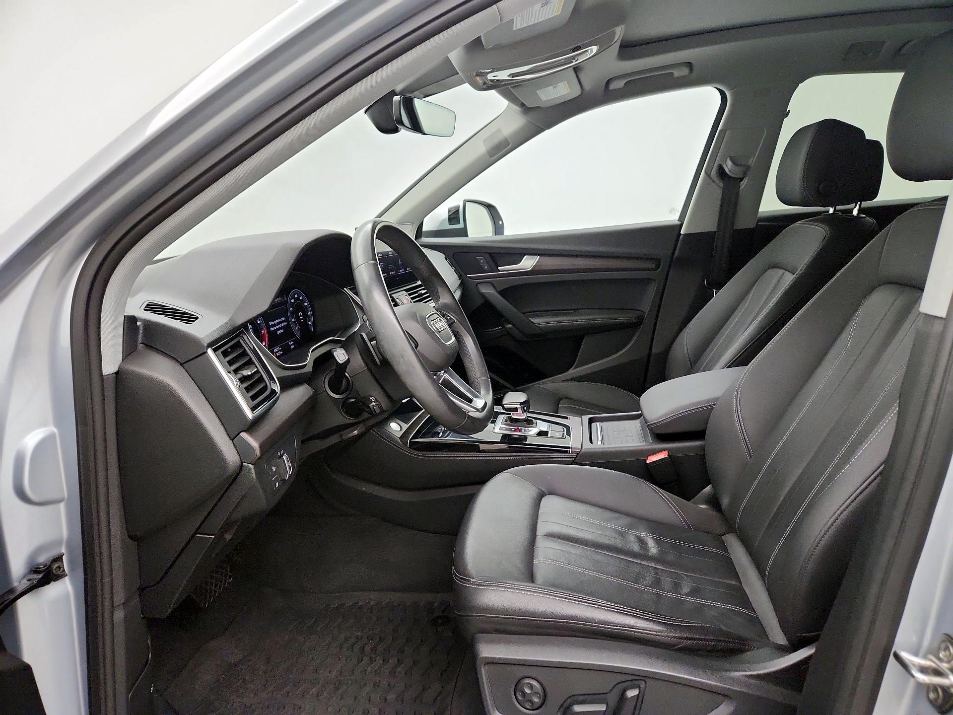 Thumbnail: 2021 Audi Q5 - 11