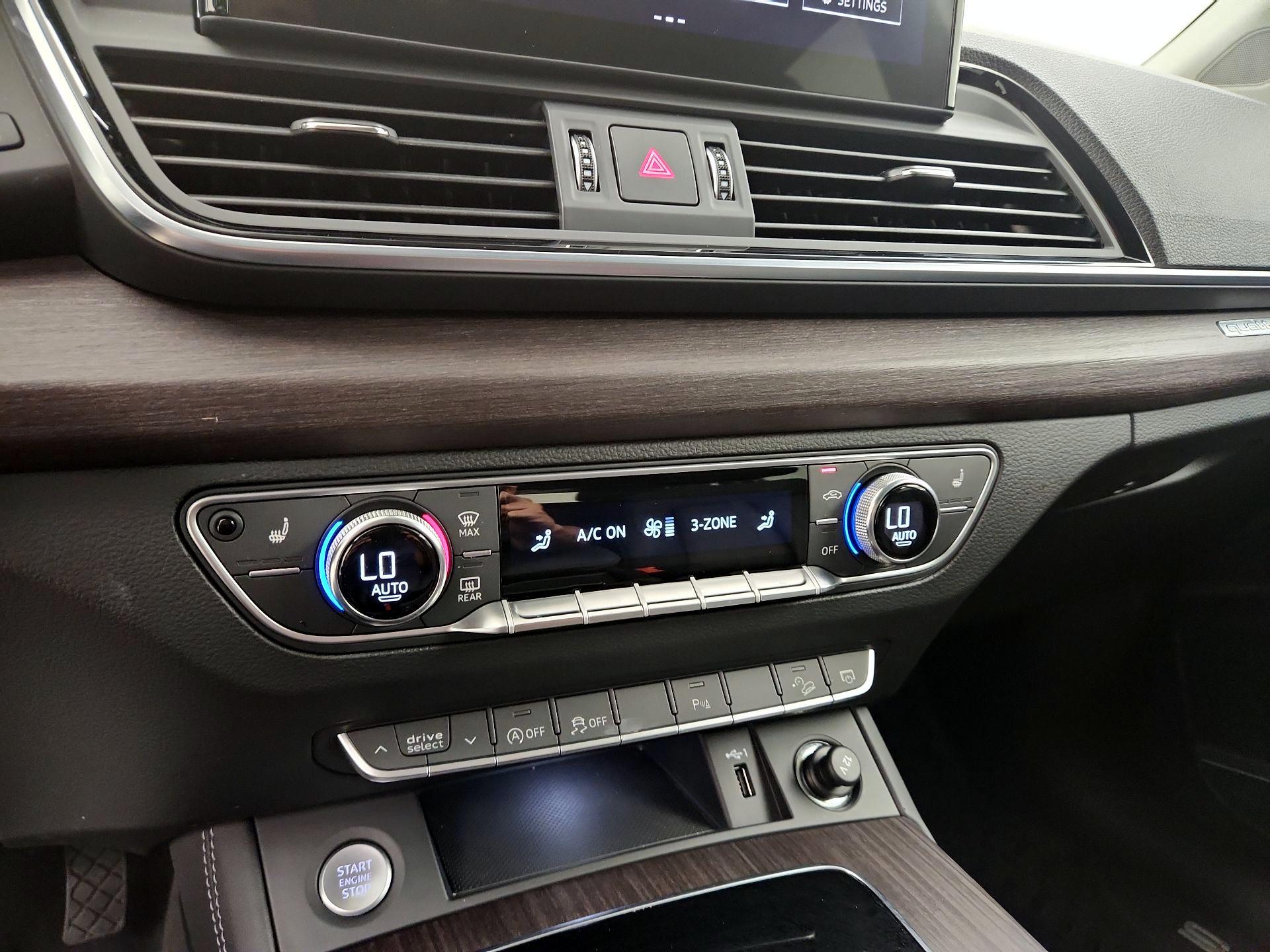 Thumbnail: 2021 Audi Q5 - 16