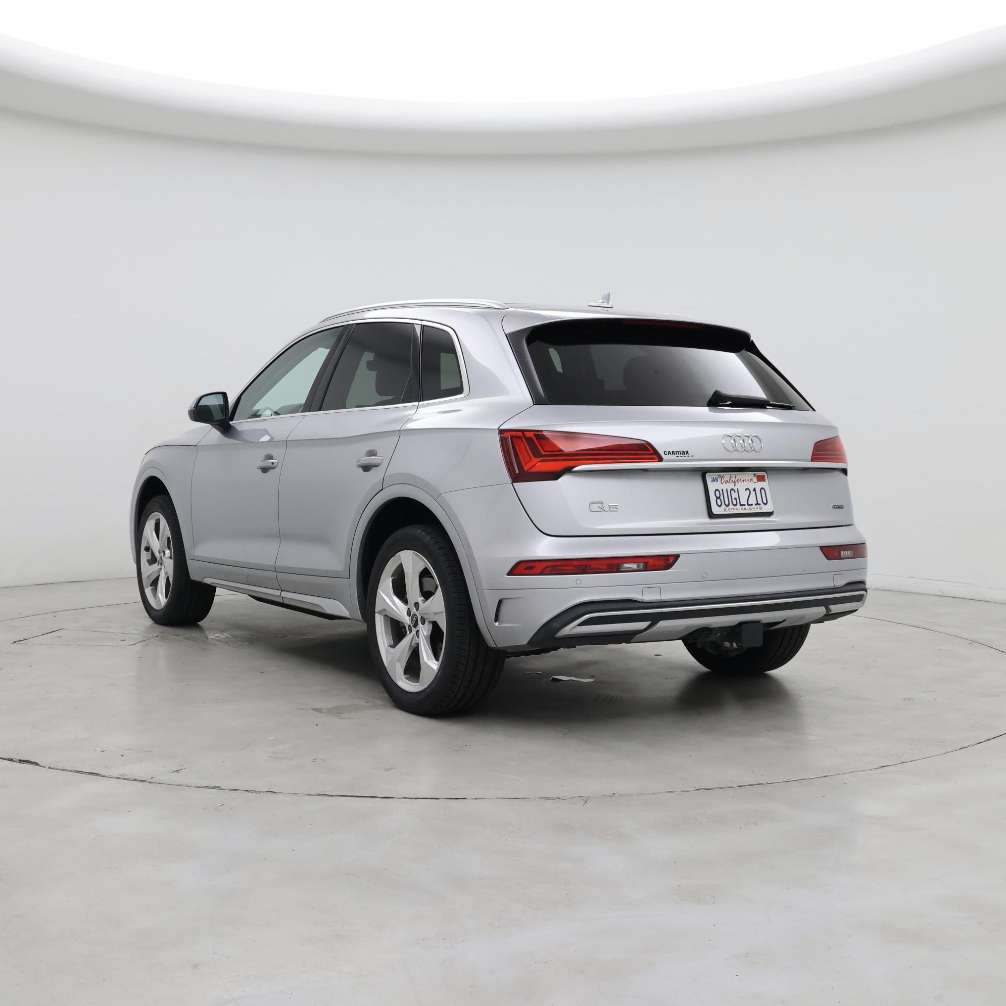 Thumbnail: 2021 Audi Q5 - 2