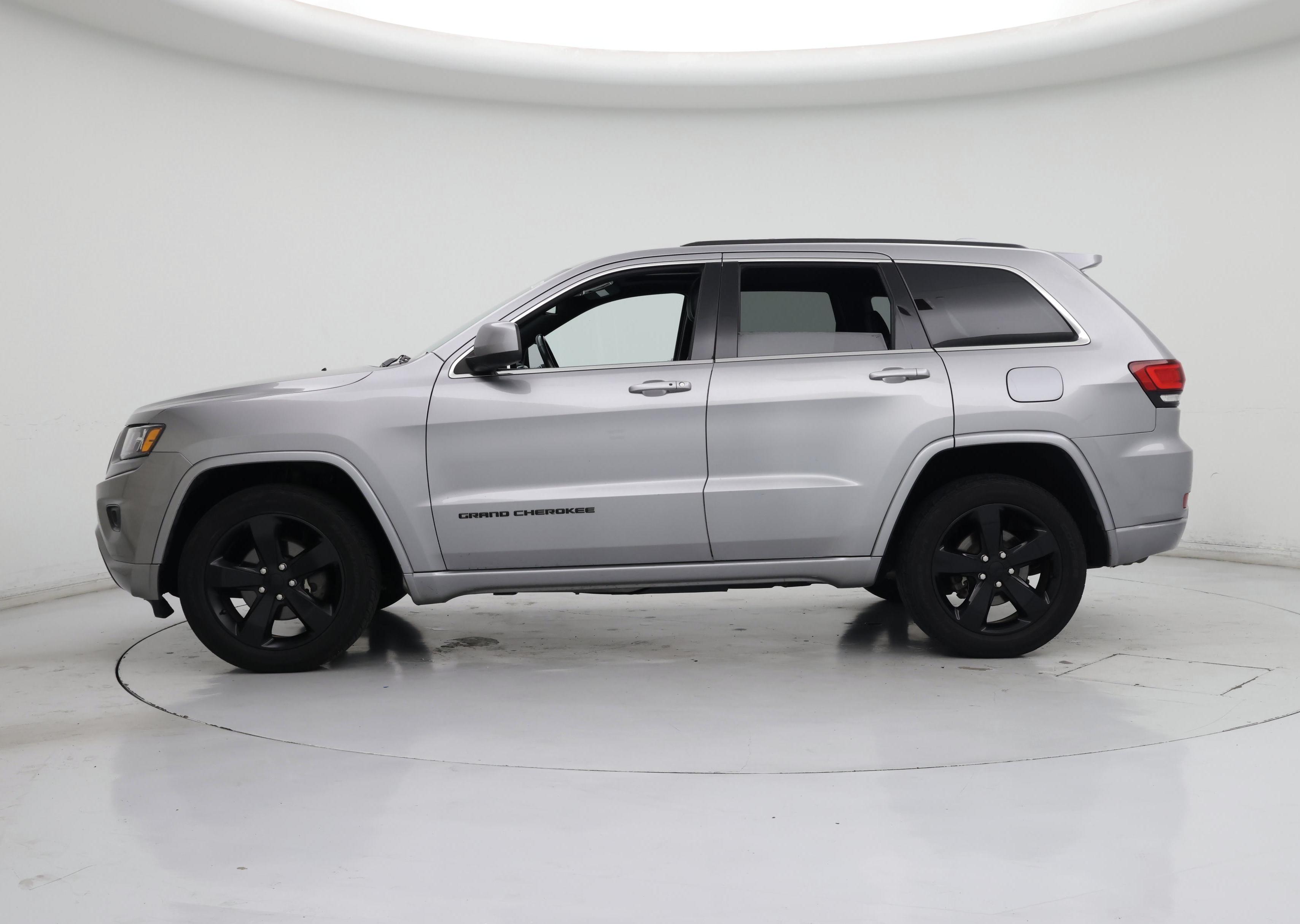 Thumbnail: 2015 Jeep Grand Cherokee - 3