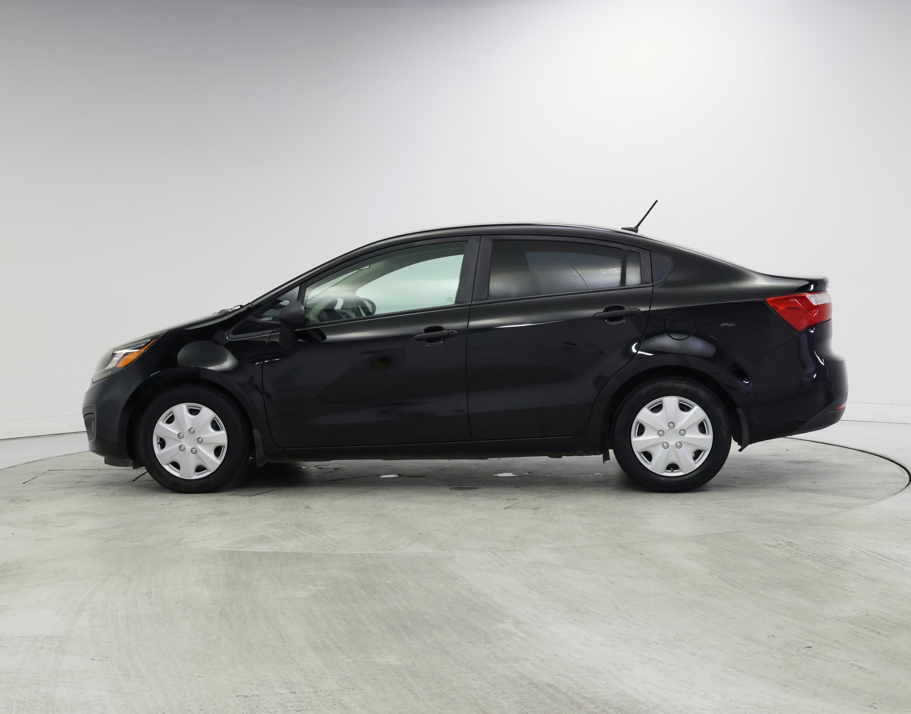 Thumbnail: 2015 Kia Rio - 3