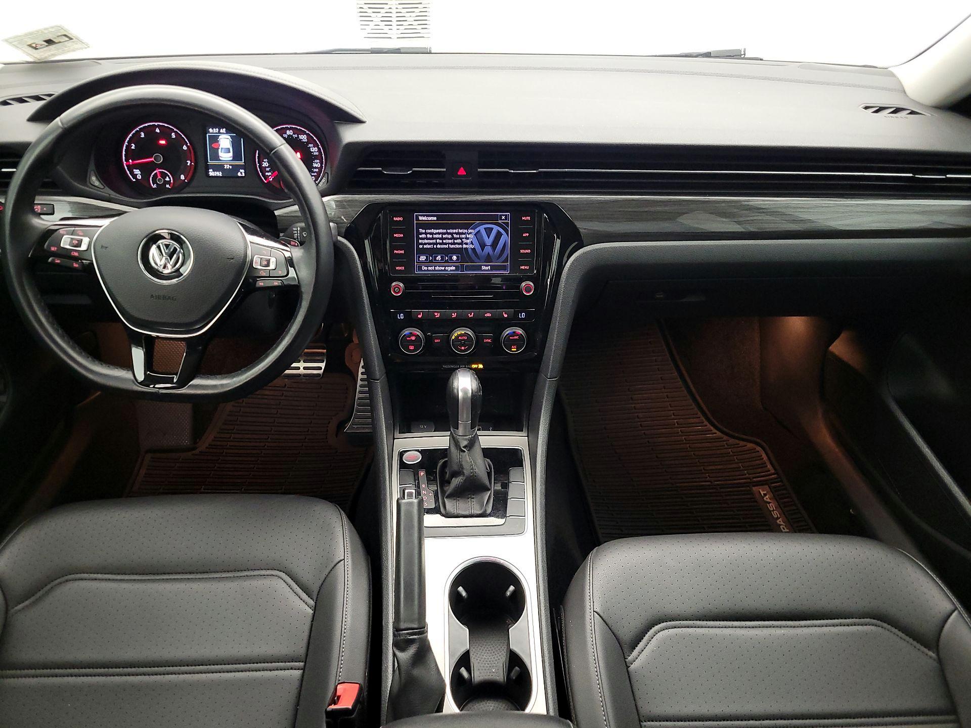 Thumbnail: 2020 Volkswagen Passat - 9