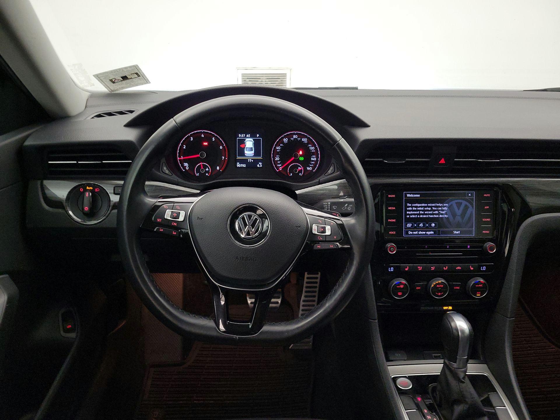 Thumbnail: 2020 Volkswagen Passat - 10
