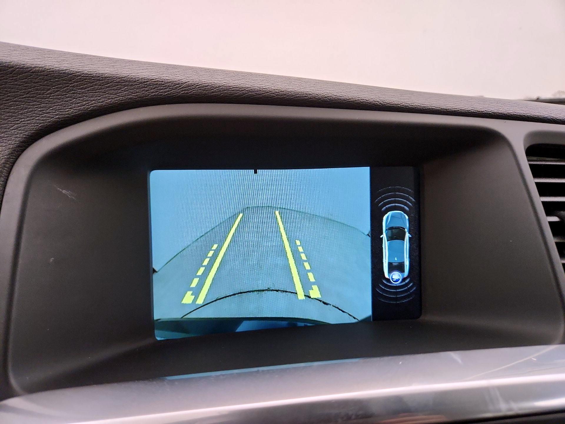 Thumbnail: 2015 Volvo S60 - 14