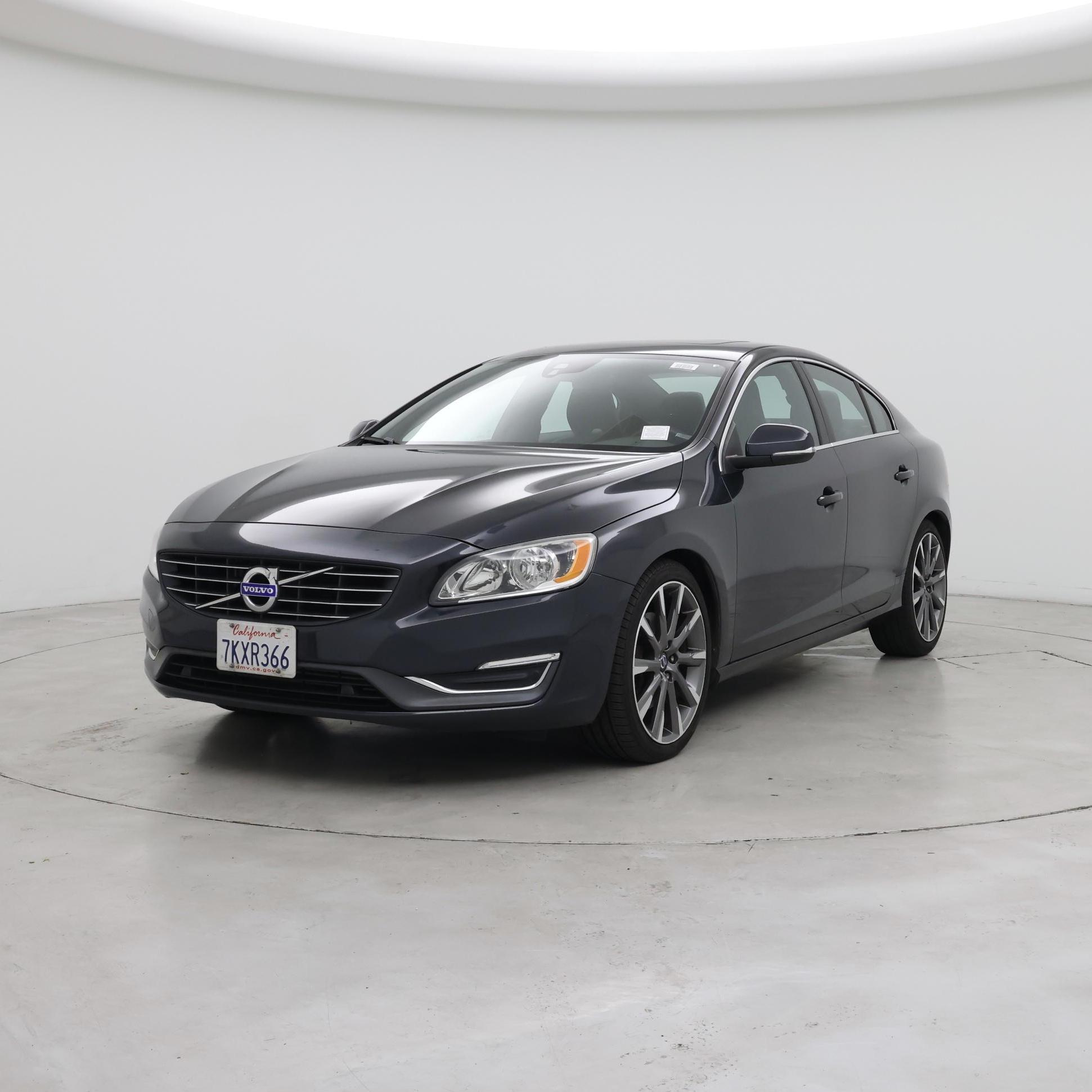Thumbnail: 2015 Volvo S60 - 4