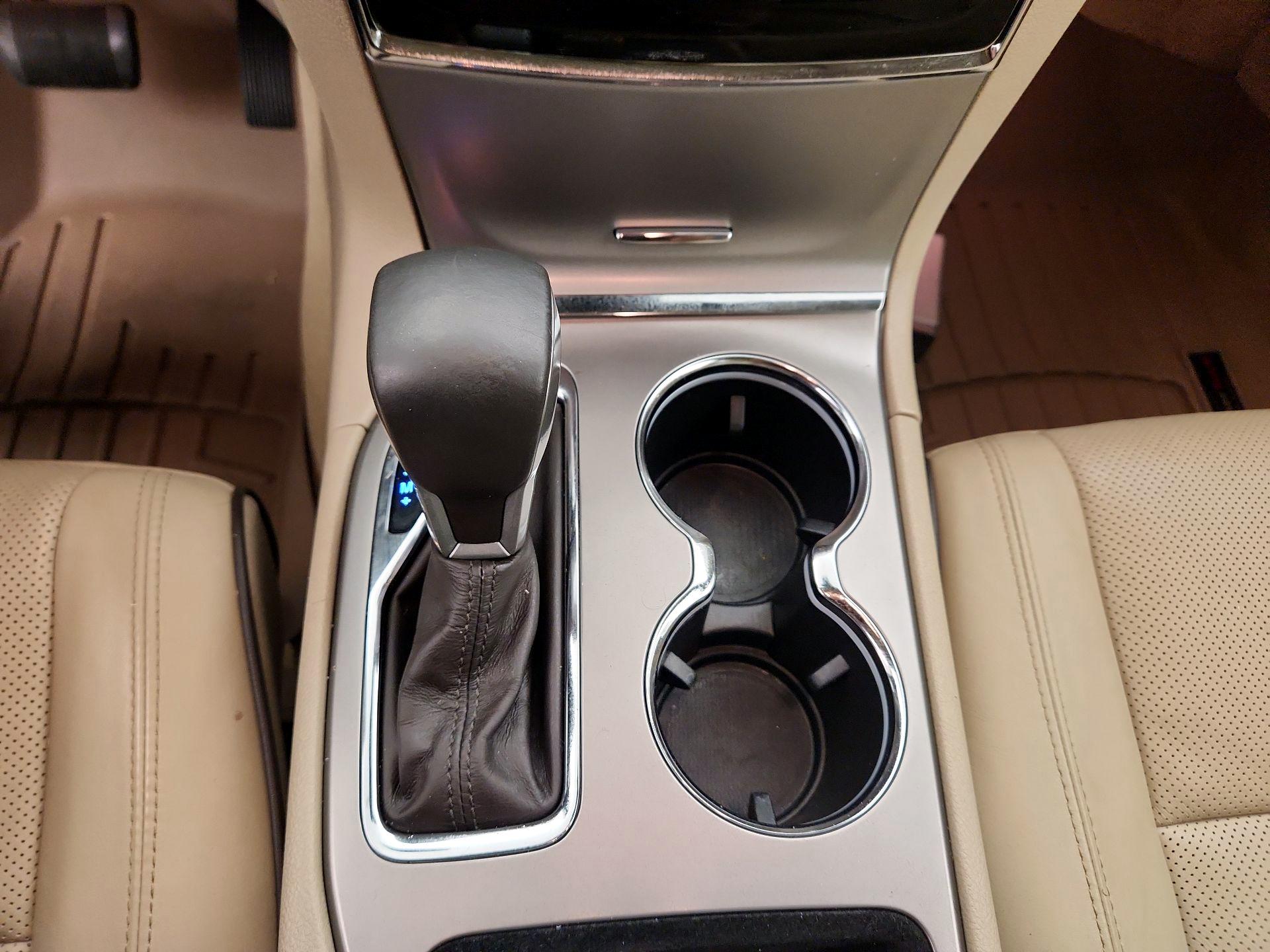 Thumbnail: 2021 Jeep Grand Cherokee - 18