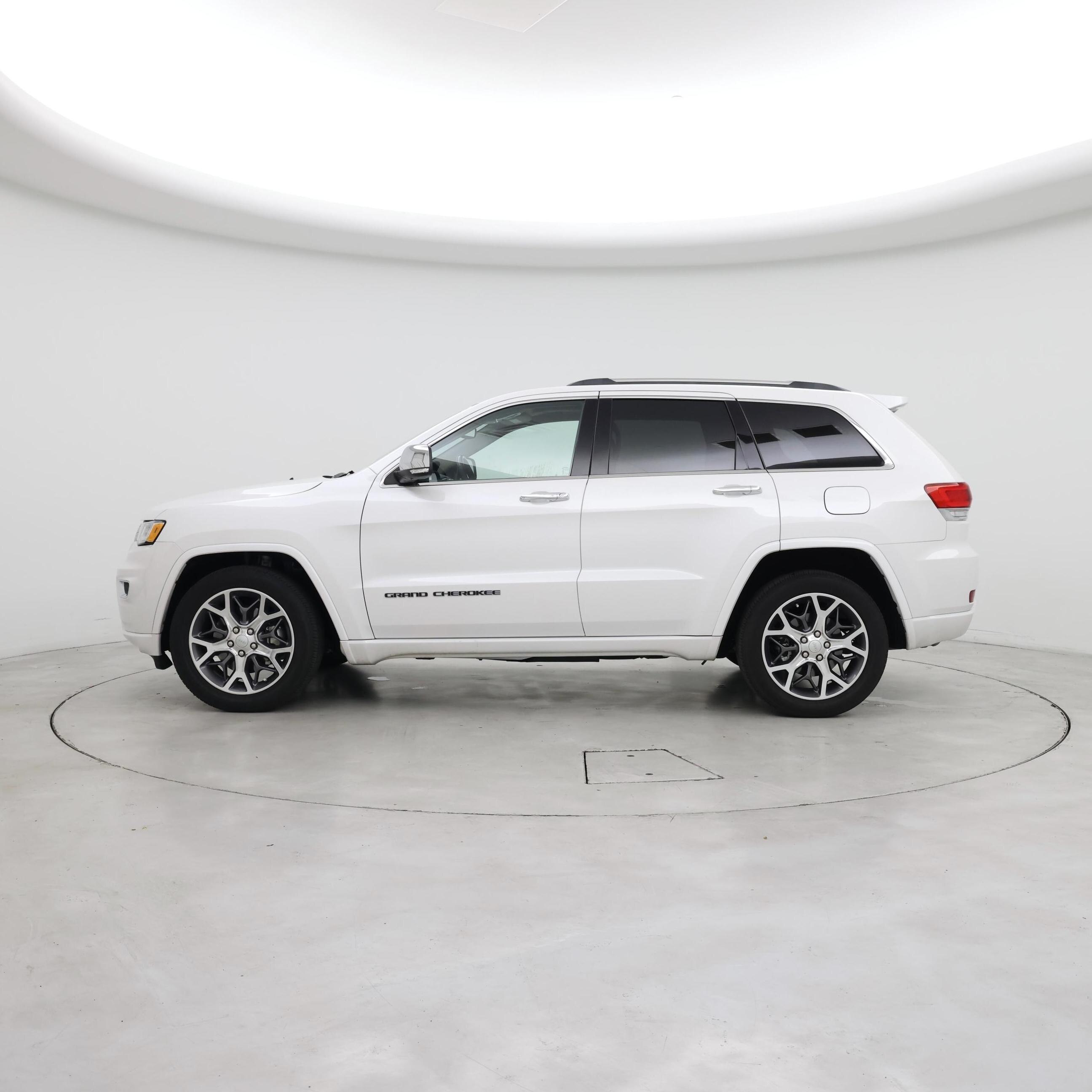 Thumbnail: 2021 Jeep Grand Cherokee - 3