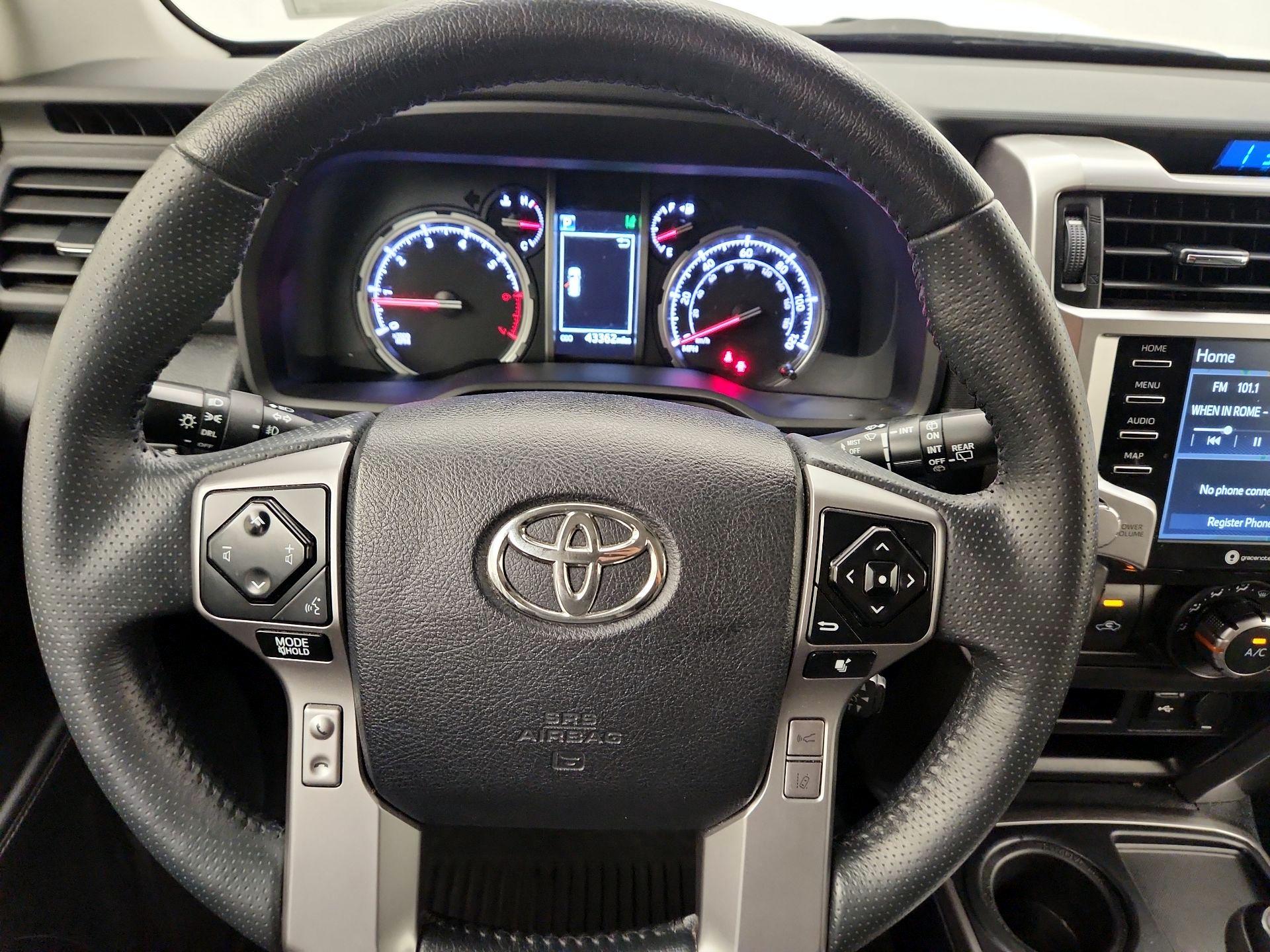 Thumbnail: 2022 Toyota 4Runner - 10
