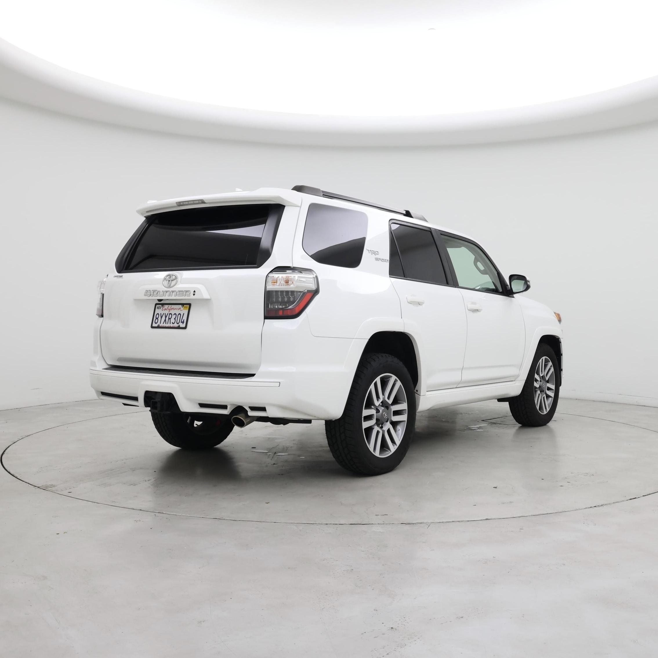 Thumbnail: 2022 Toyota 4Runner - 8