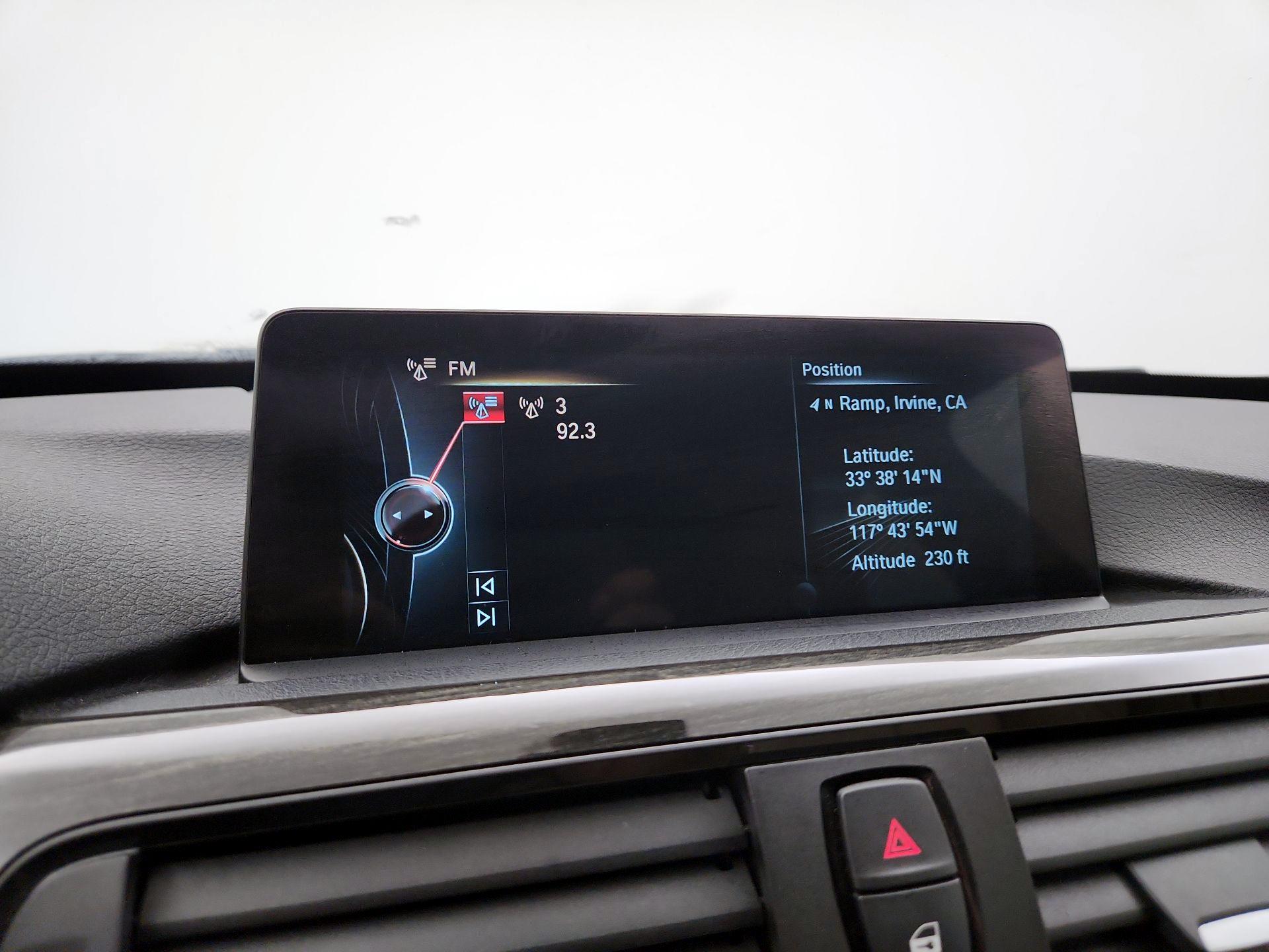Thumbnail: 2016 BMW 3 Series - 15