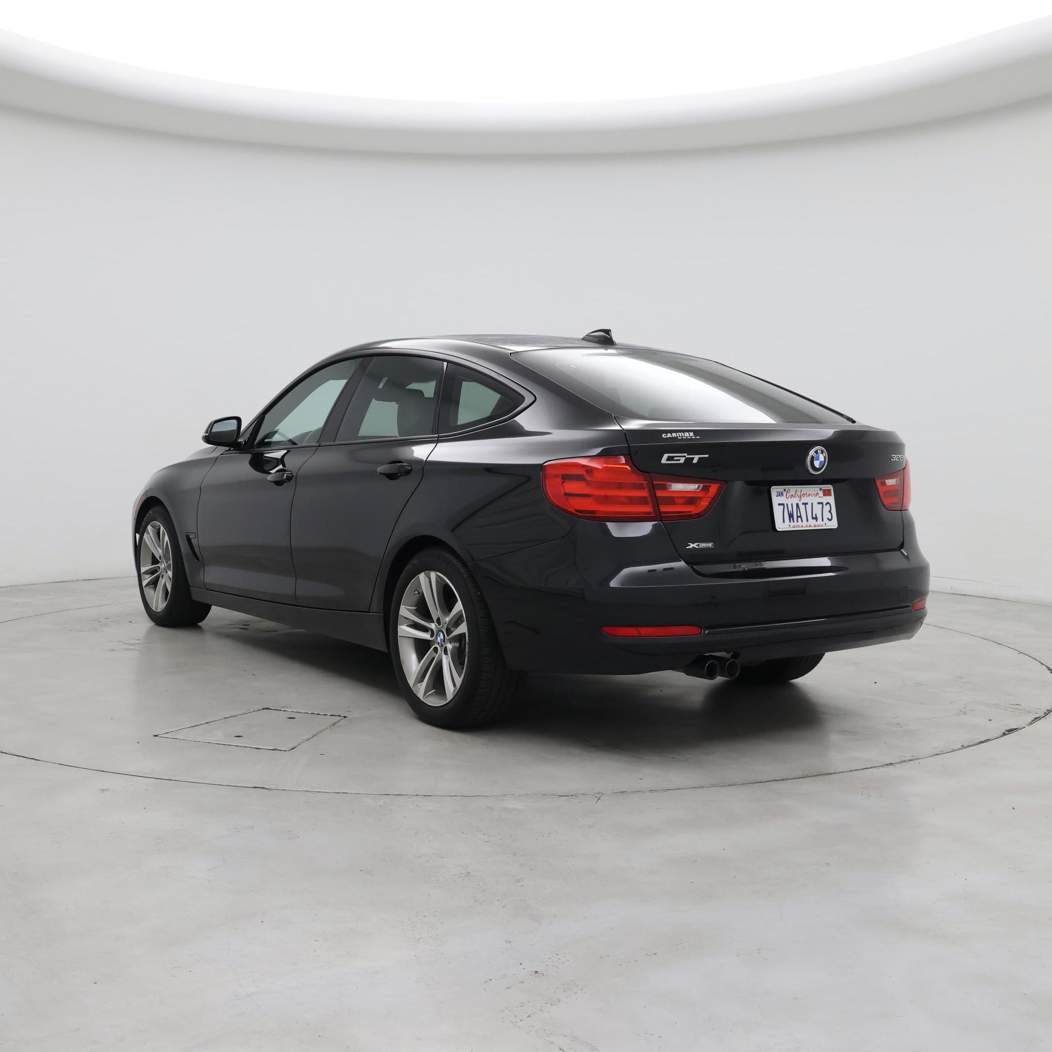 Thumbnail: 2016 BMW 3 Series - 2