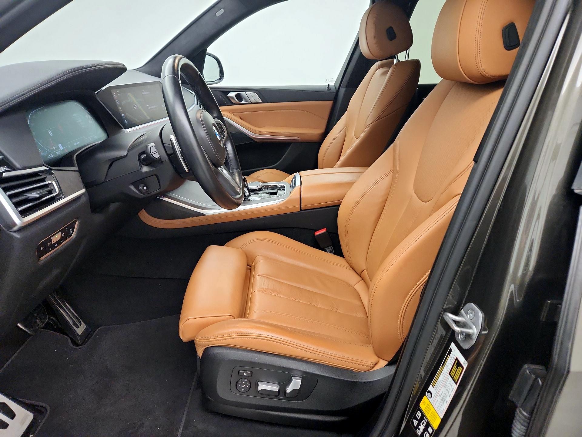 Thumbnail: 2022 BMW X7 - 11