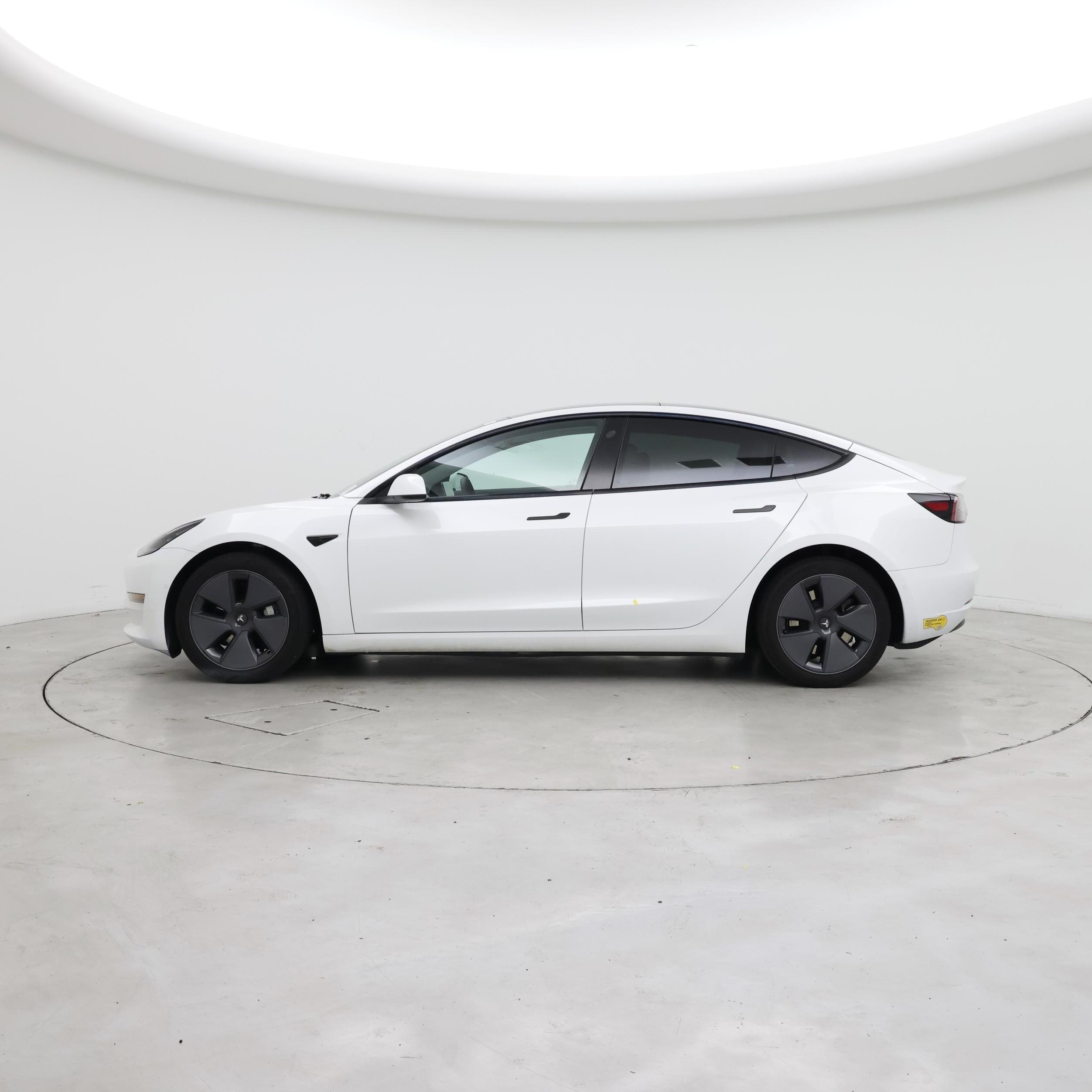 Thumbnail: 2022 Tesla Model 3 - 3