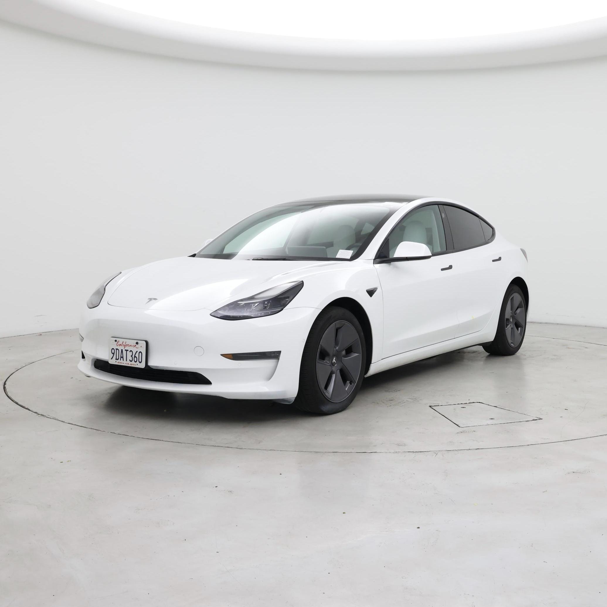 Thumbnail: 2022 Tesla Model 3 - 4