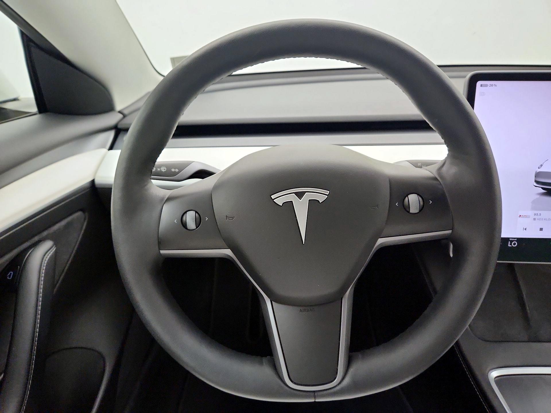 Thumbnail: 2022 Tesla Model 3 - 10