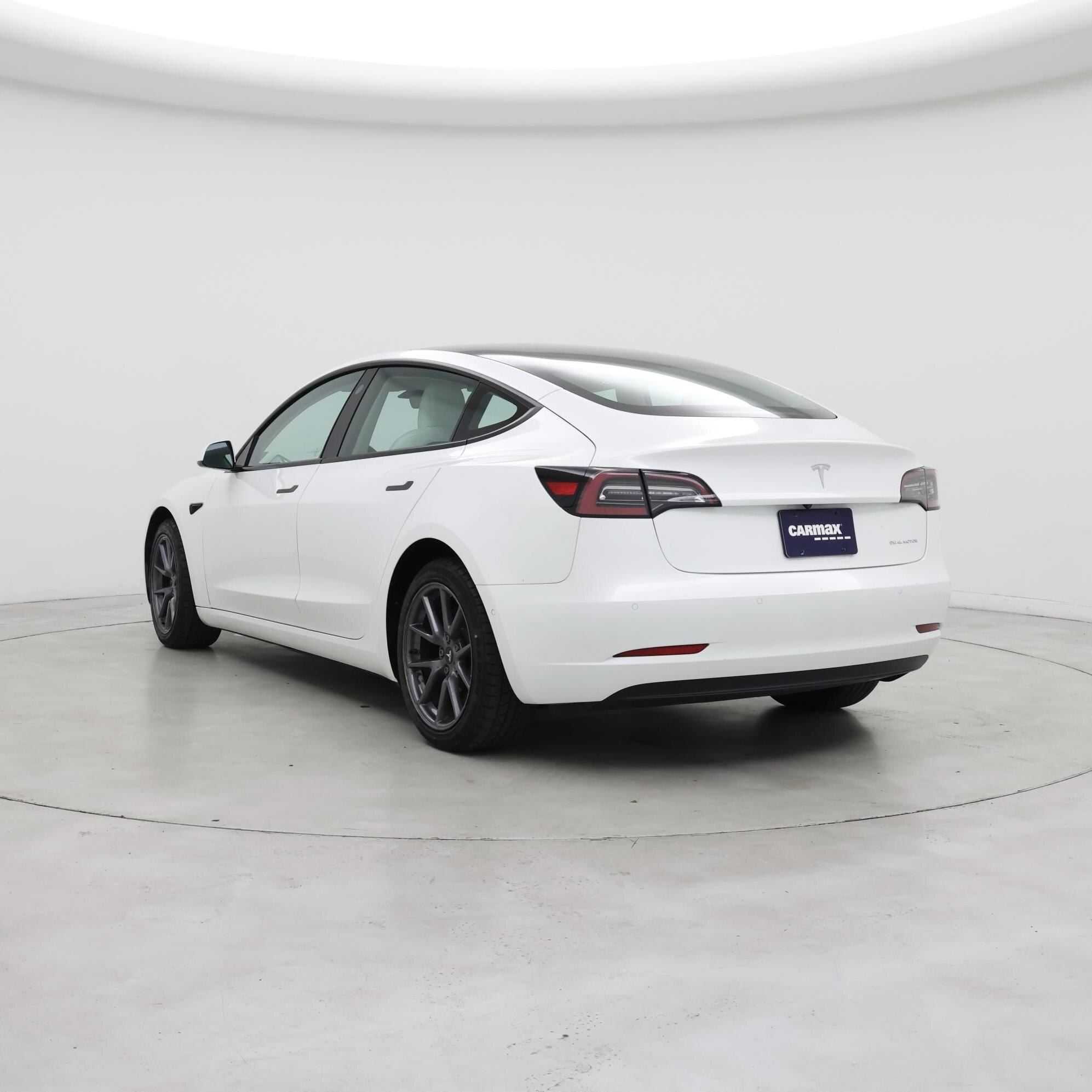 Thumbnail: 2022 Tesla Model 3 - 2