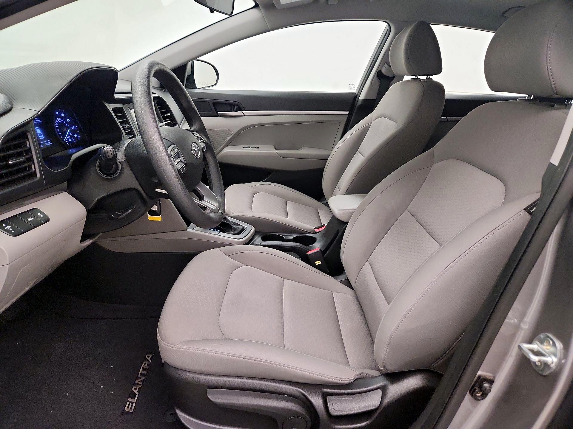Thumbnail: 2020 Hyundai Elantra - 11