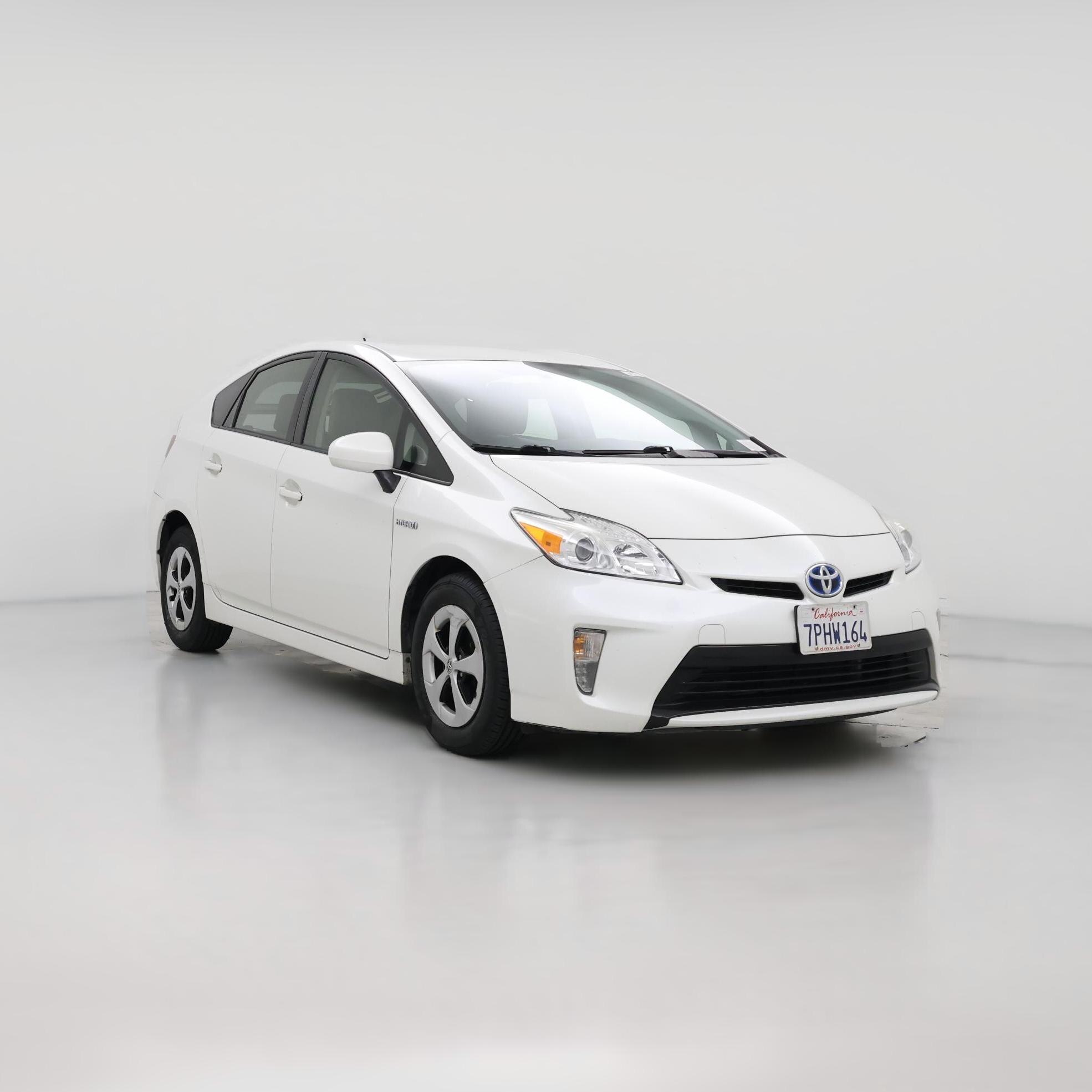 Thumbnail: 2015 Toyota Prius - 1