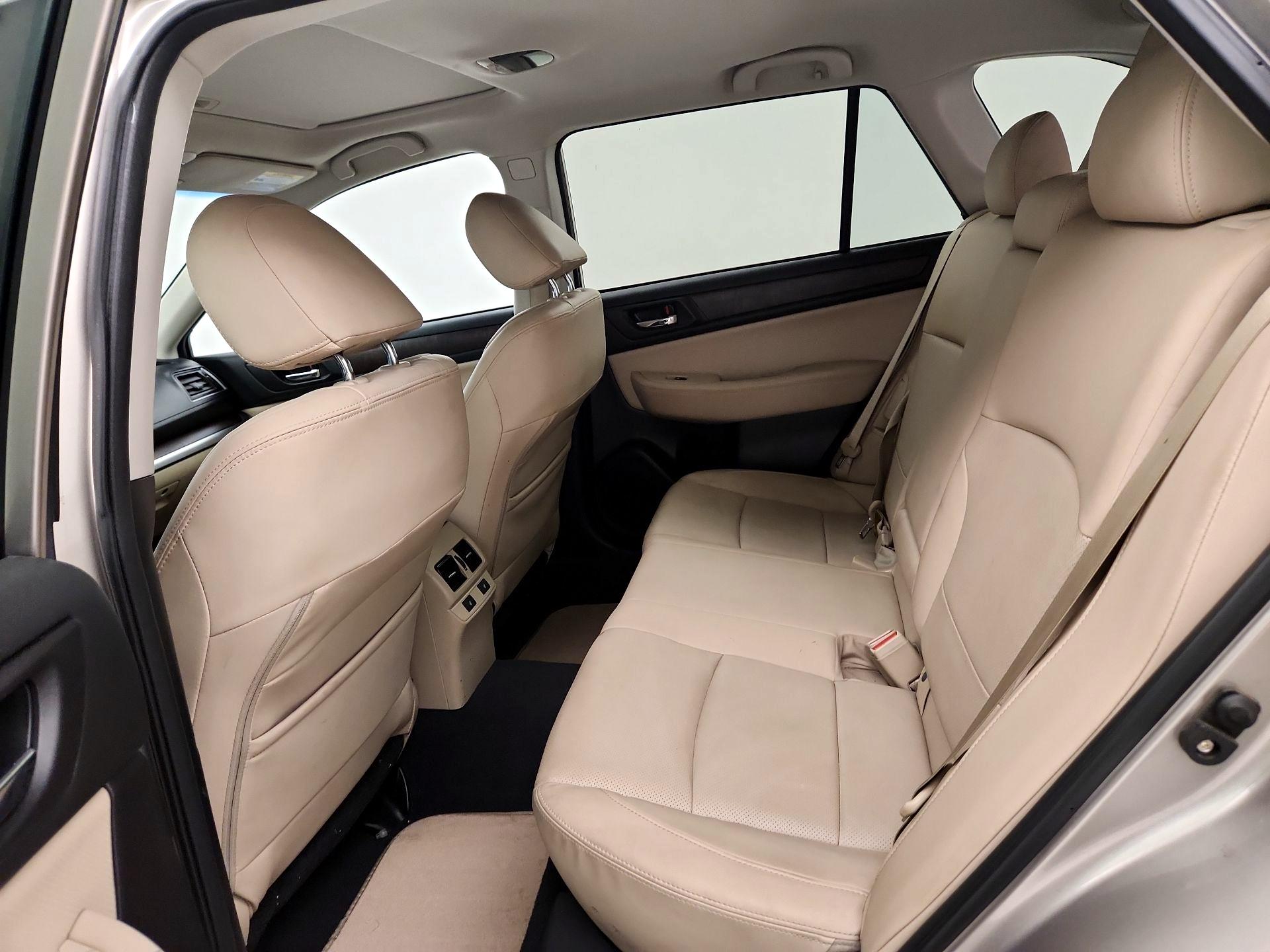 Thumbnail: 2017 Subaru Outback - 20
