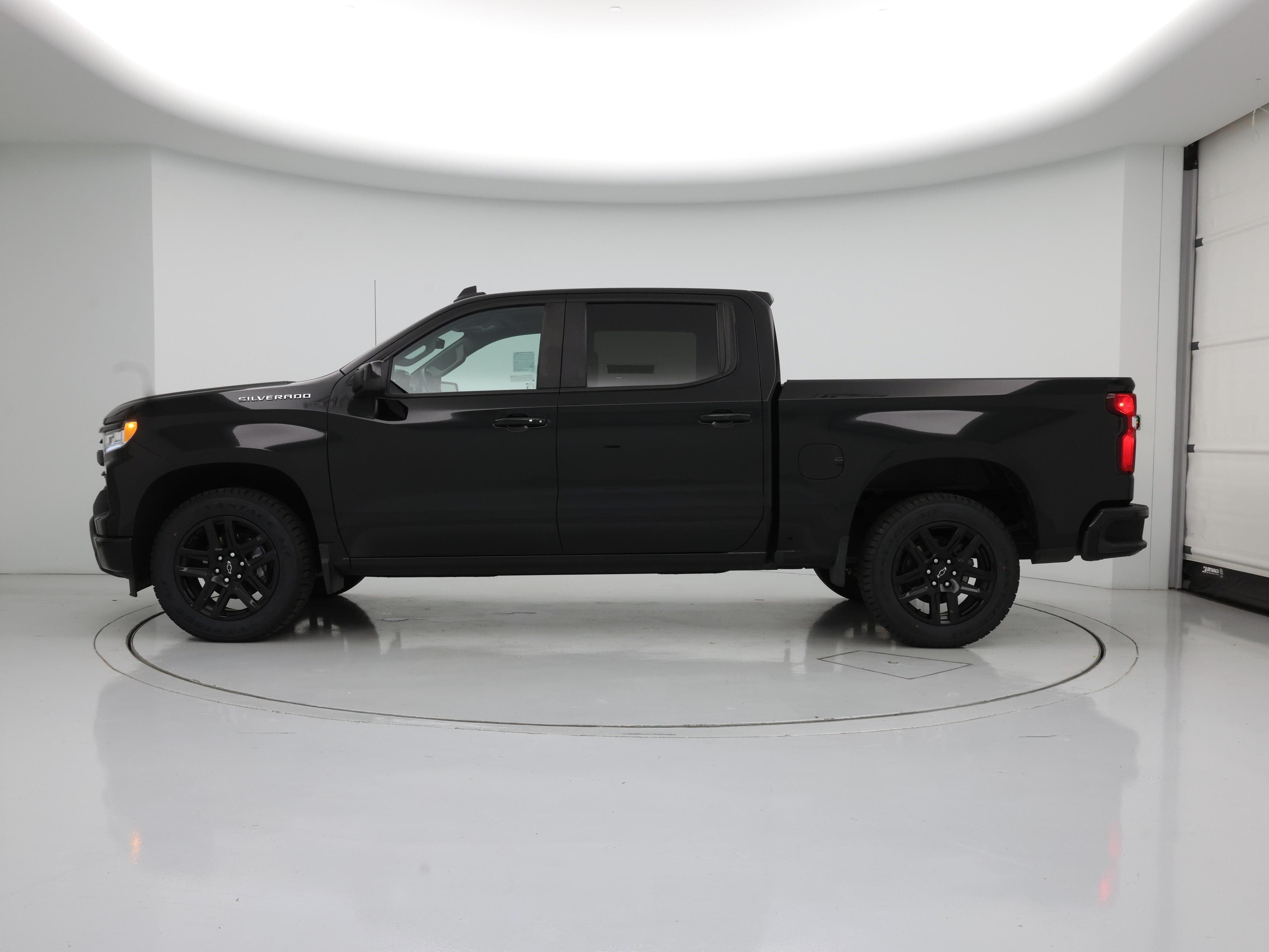 Thumbnail: 2022 Chevrolet Silverado 1500 - 3