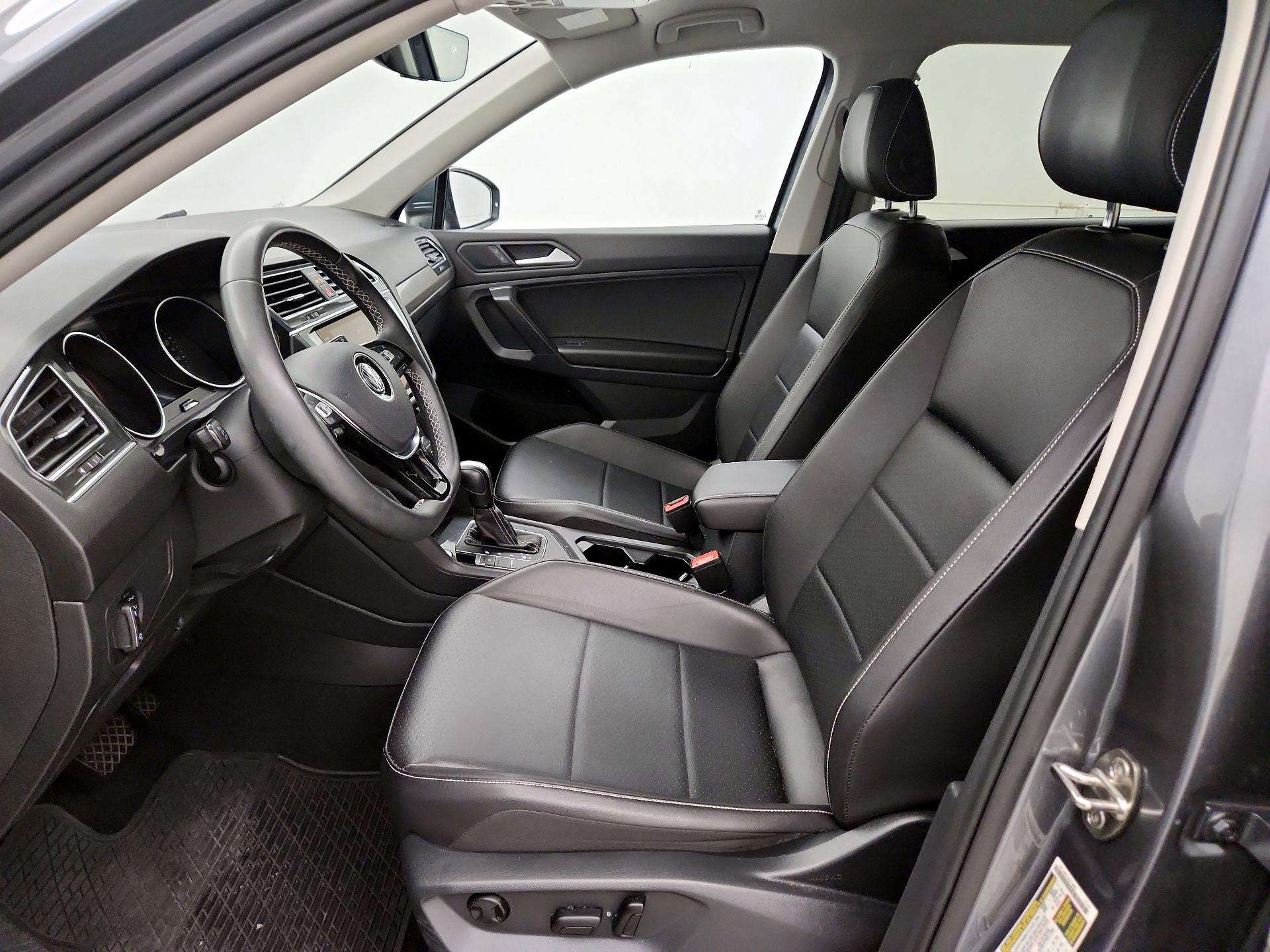 Thumbnail: 2021 Volkswagen Tiguan - 11