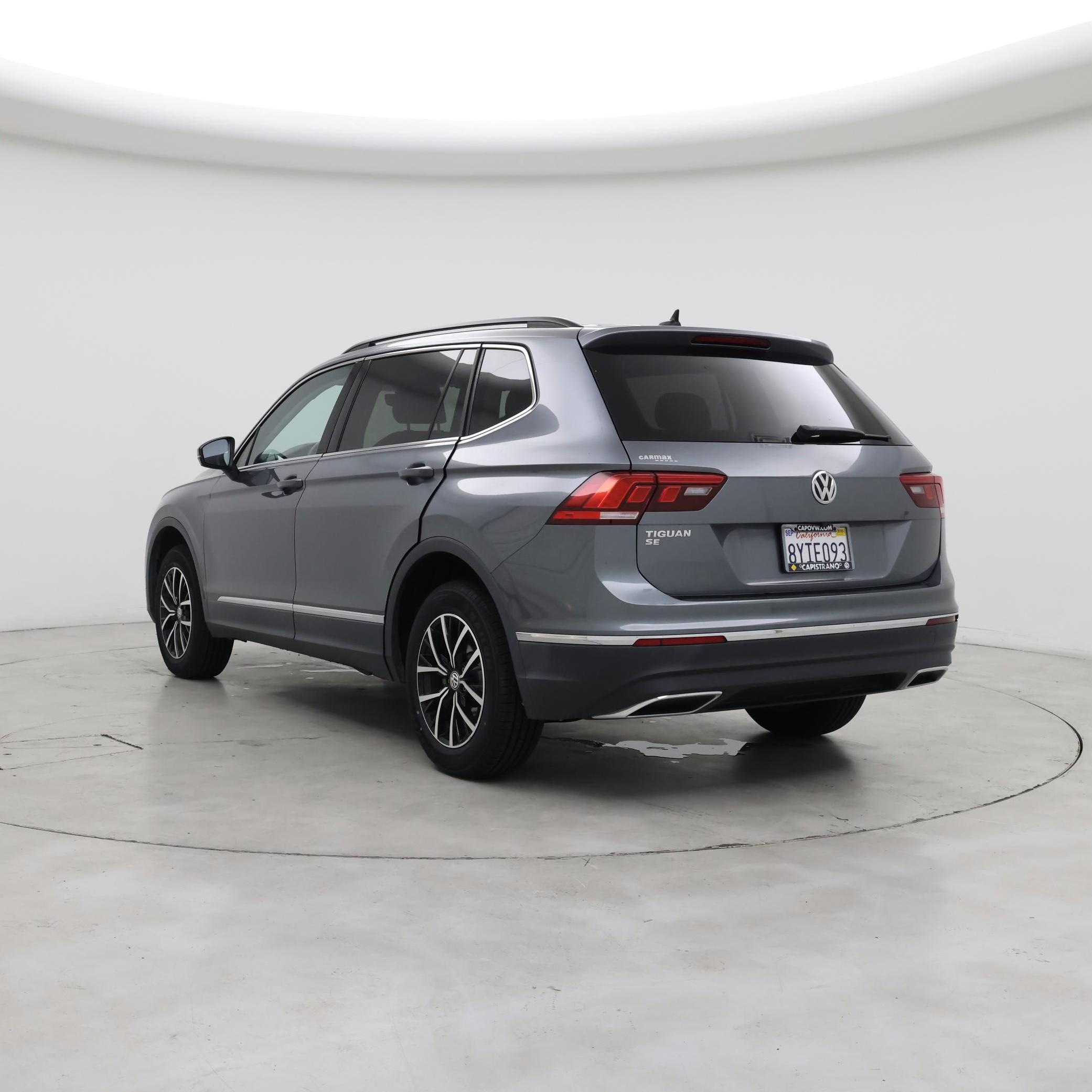 Thumbnail: 2021 Volkswagen Tiguan - 2