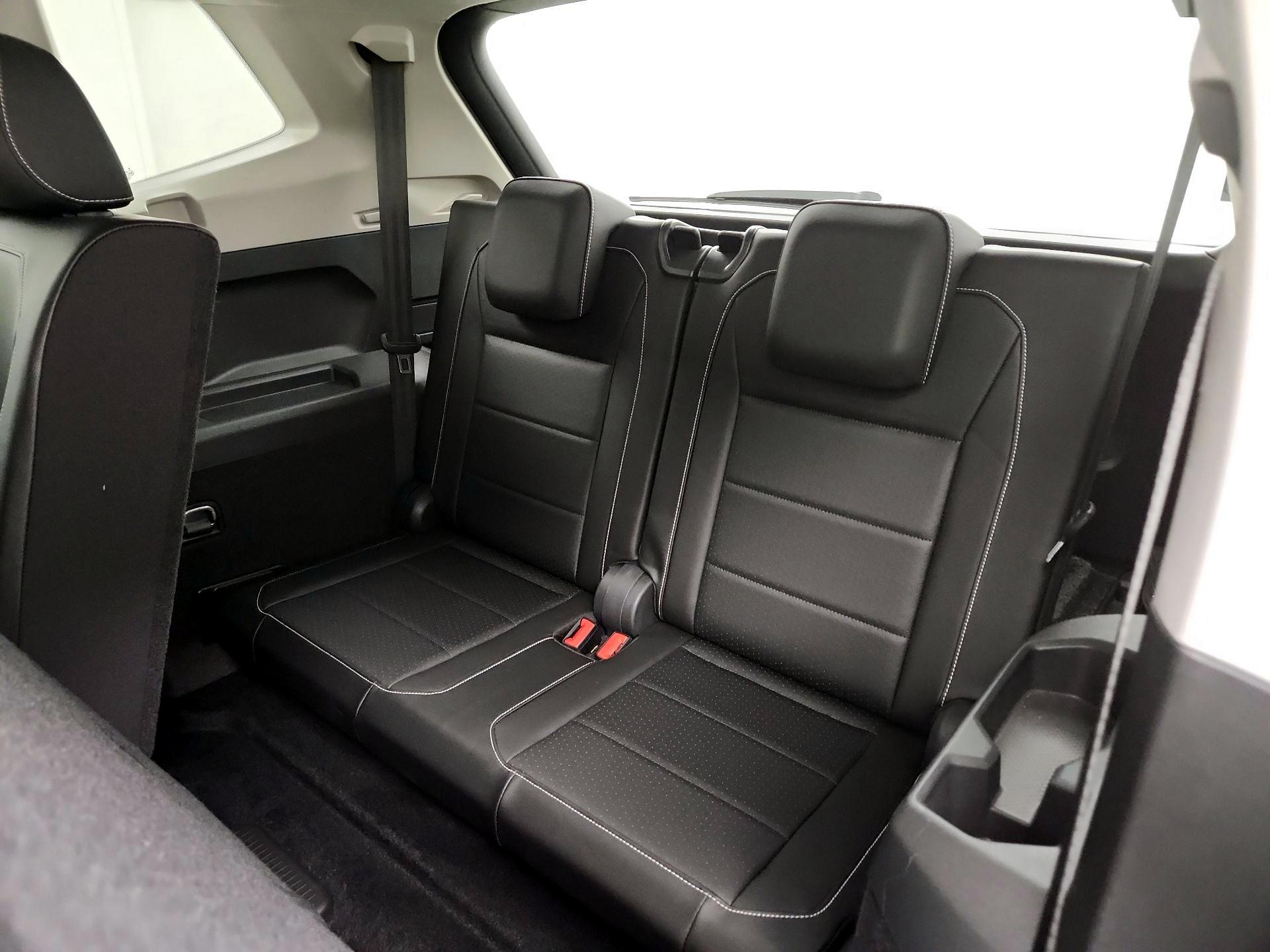 Thumbnail: 2021 Volkswagen Tiguan - 20