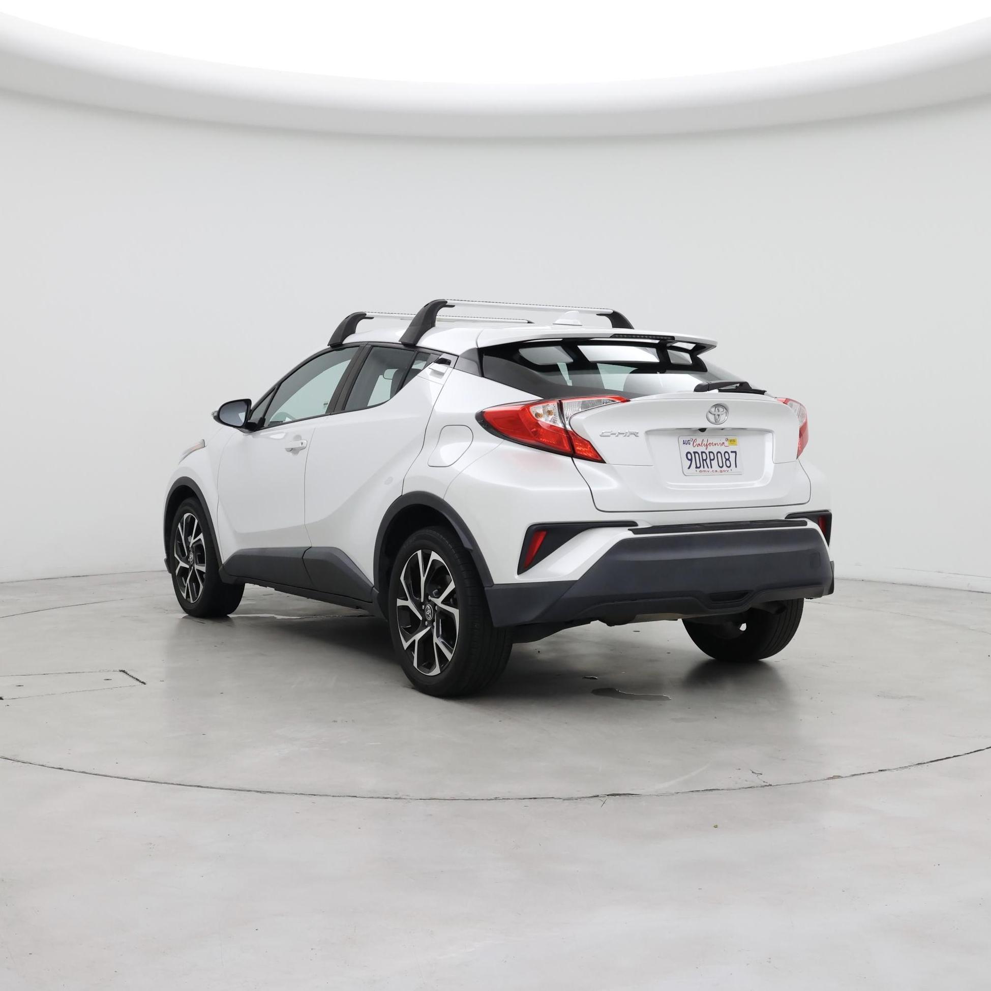 Thumbnail: 2022 Toyota C-HR - 2