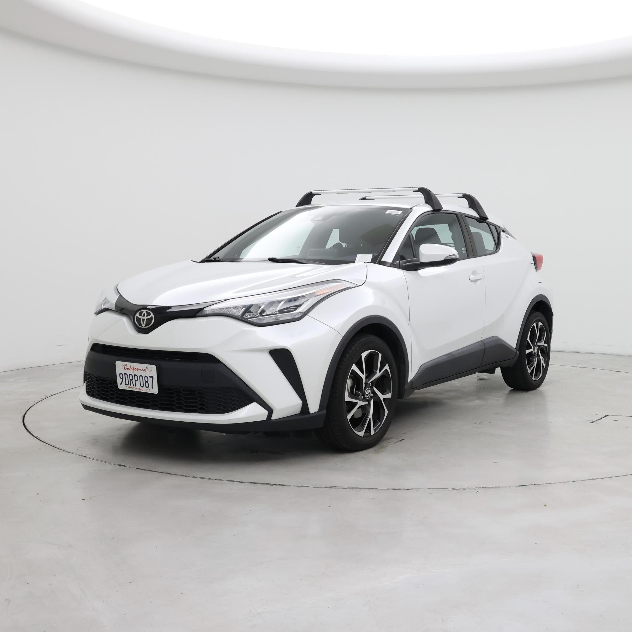 Thumbnail: 2022 Toyota C-HR - 4