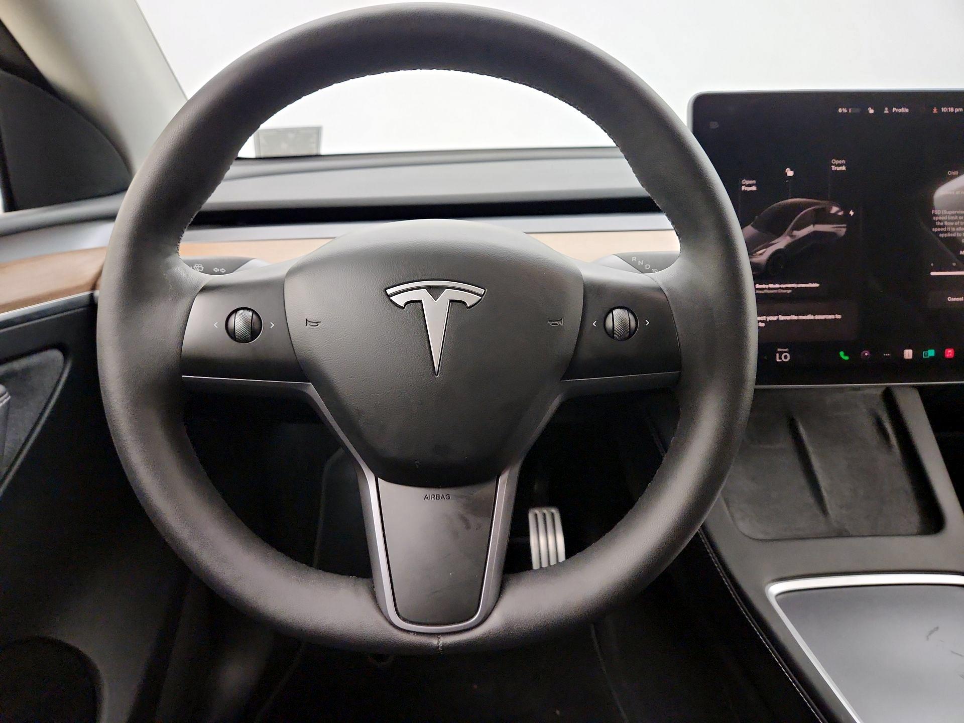 Thumbnail: 2023 Tesla Model Y - 10