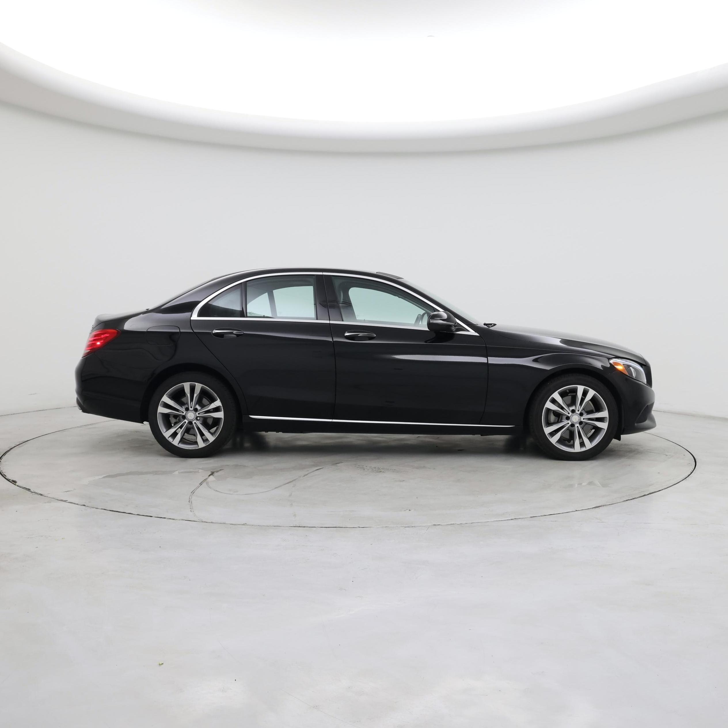 Thumbnail: 2017 Mercedes-Benz C-Class - 7