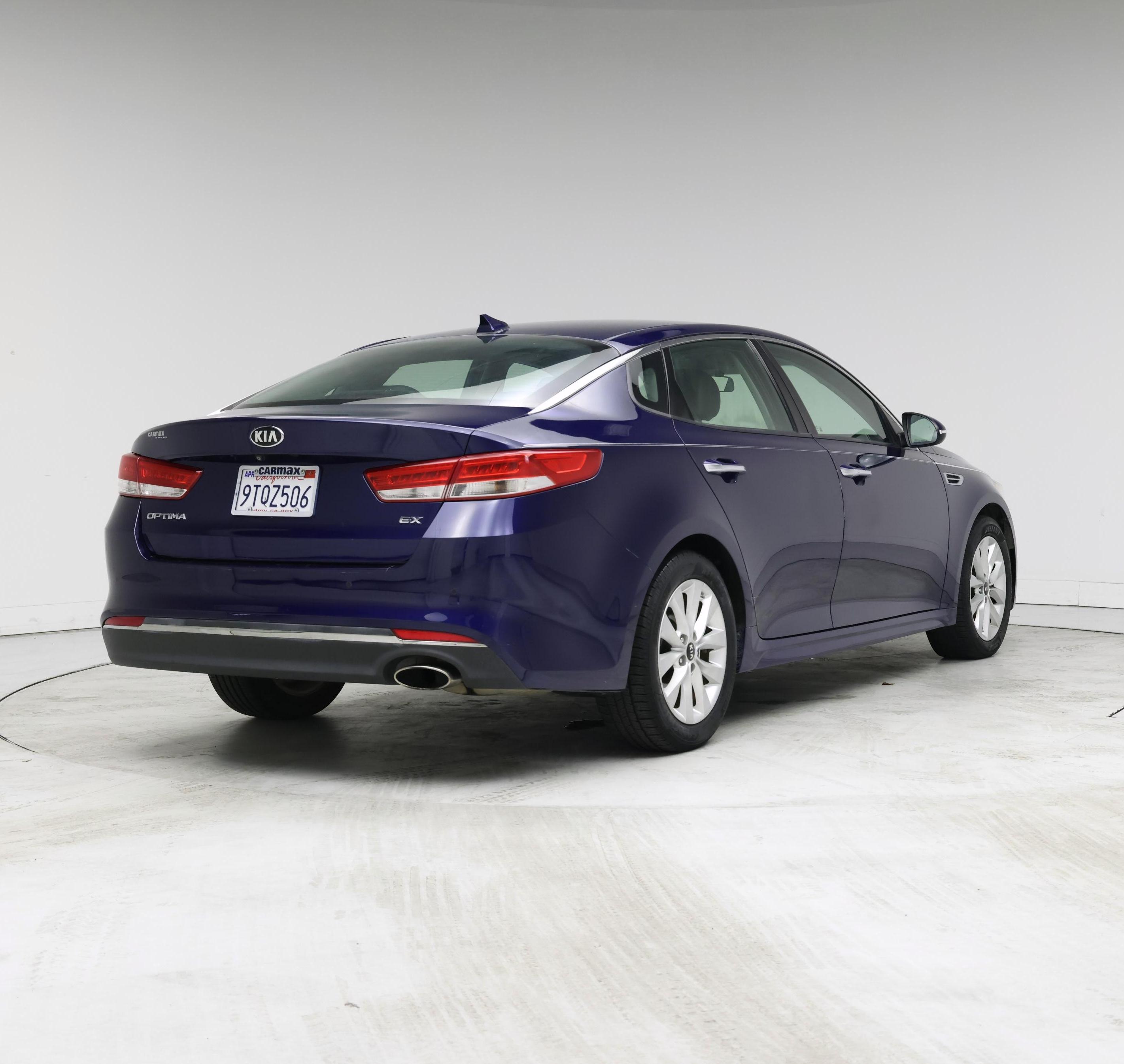 Thumbnail: 2018 Kia Optima - 8