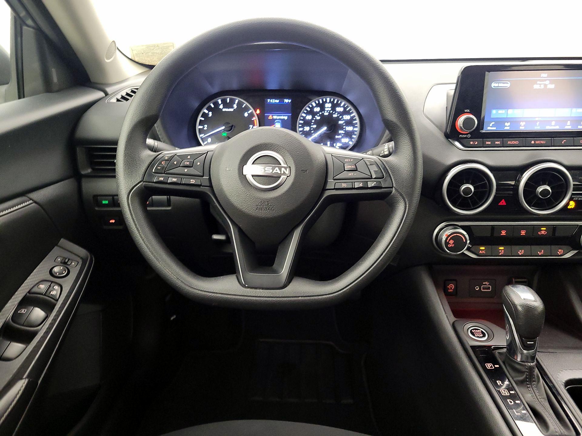 Thumbnail: 2024 Nissan Sentra - 10