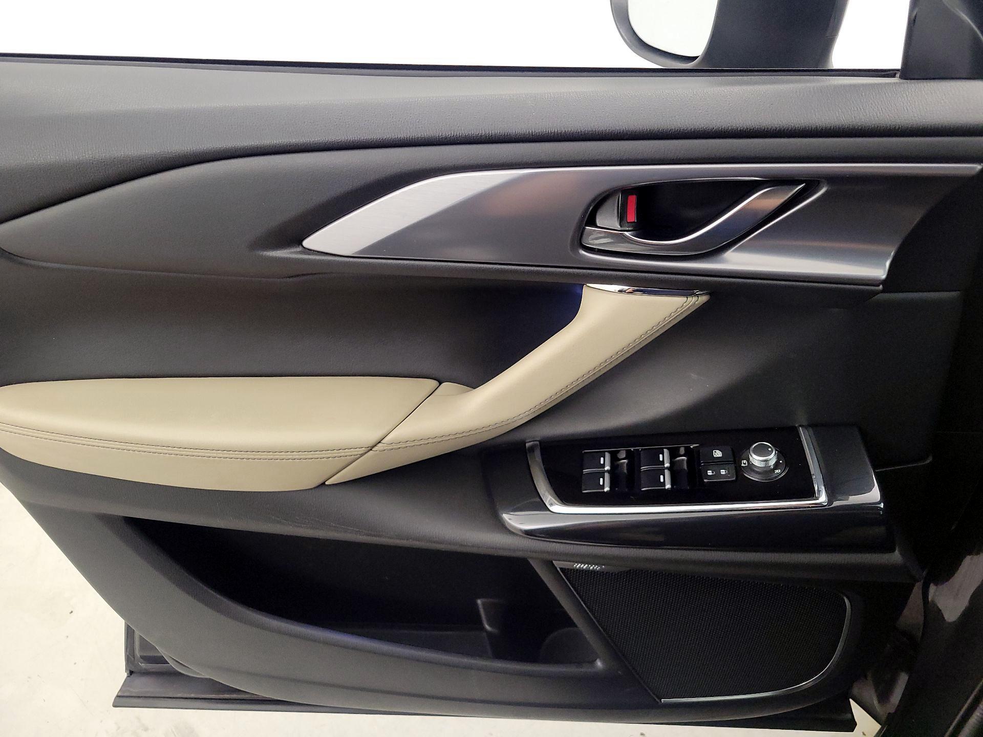 Thumbnail: 2022 Mazda CX-9 - 12