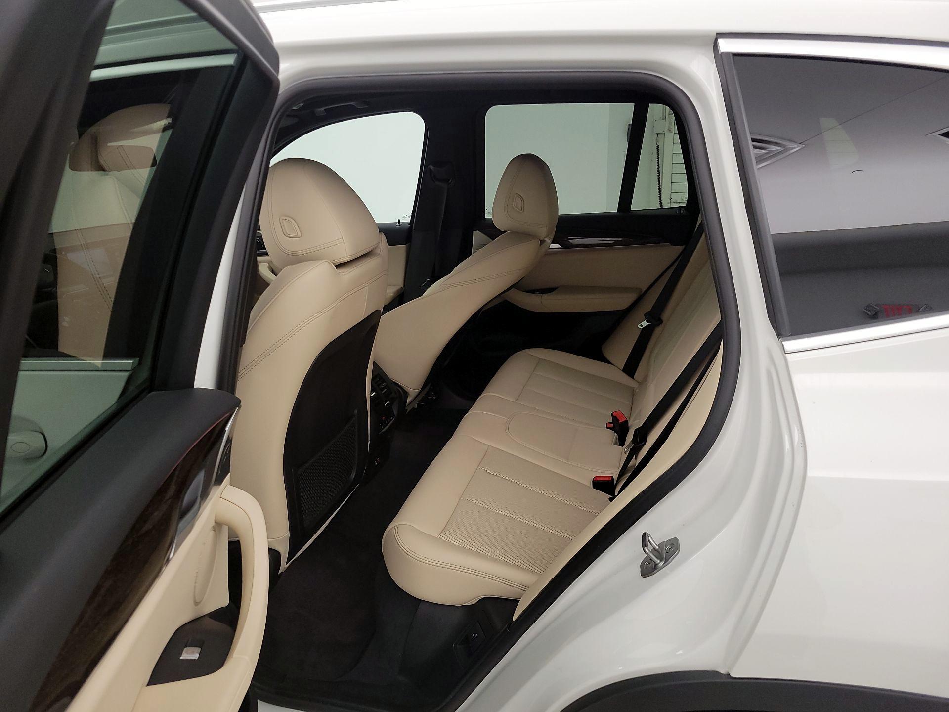 Thumbnail: 2023 BMW X3 - 17