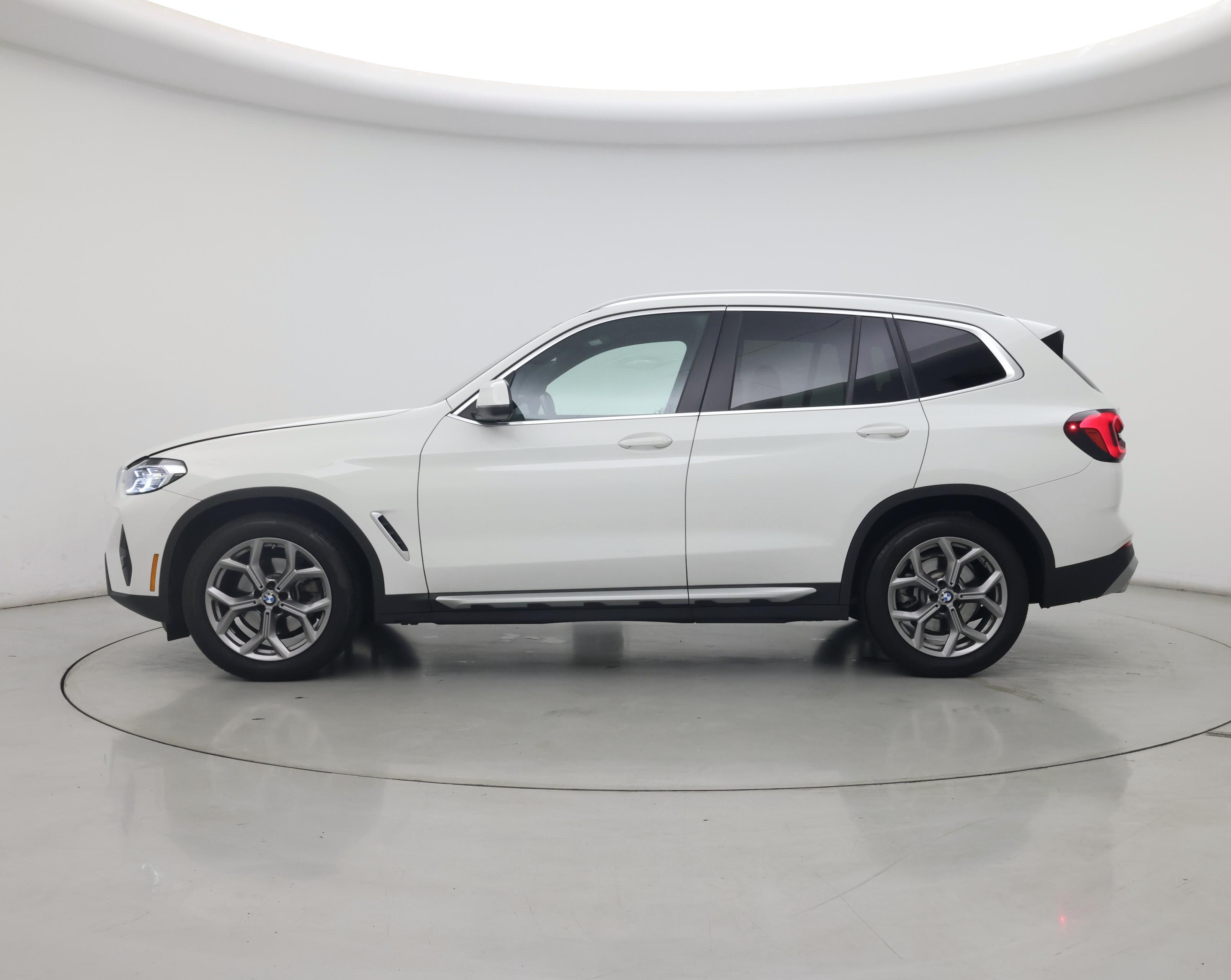 Thumbnail: 2023 BMW X3 - 3