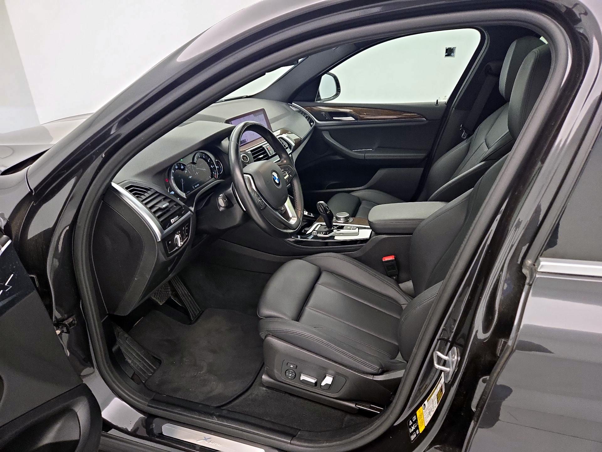 Thumbnail: 2019 BMW X4 - 11