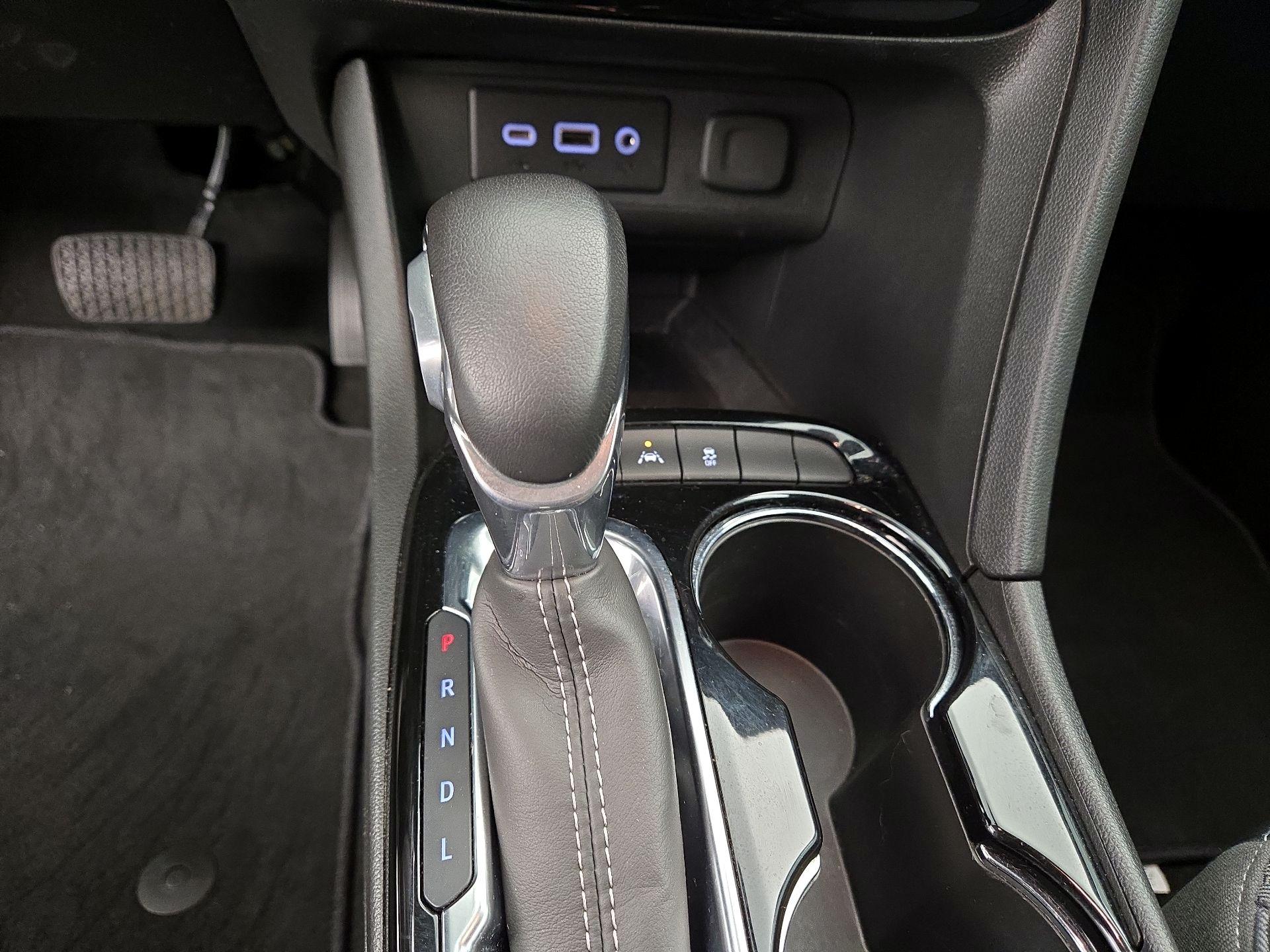 Thumbnail: 2022 Buick Encore GX - 17