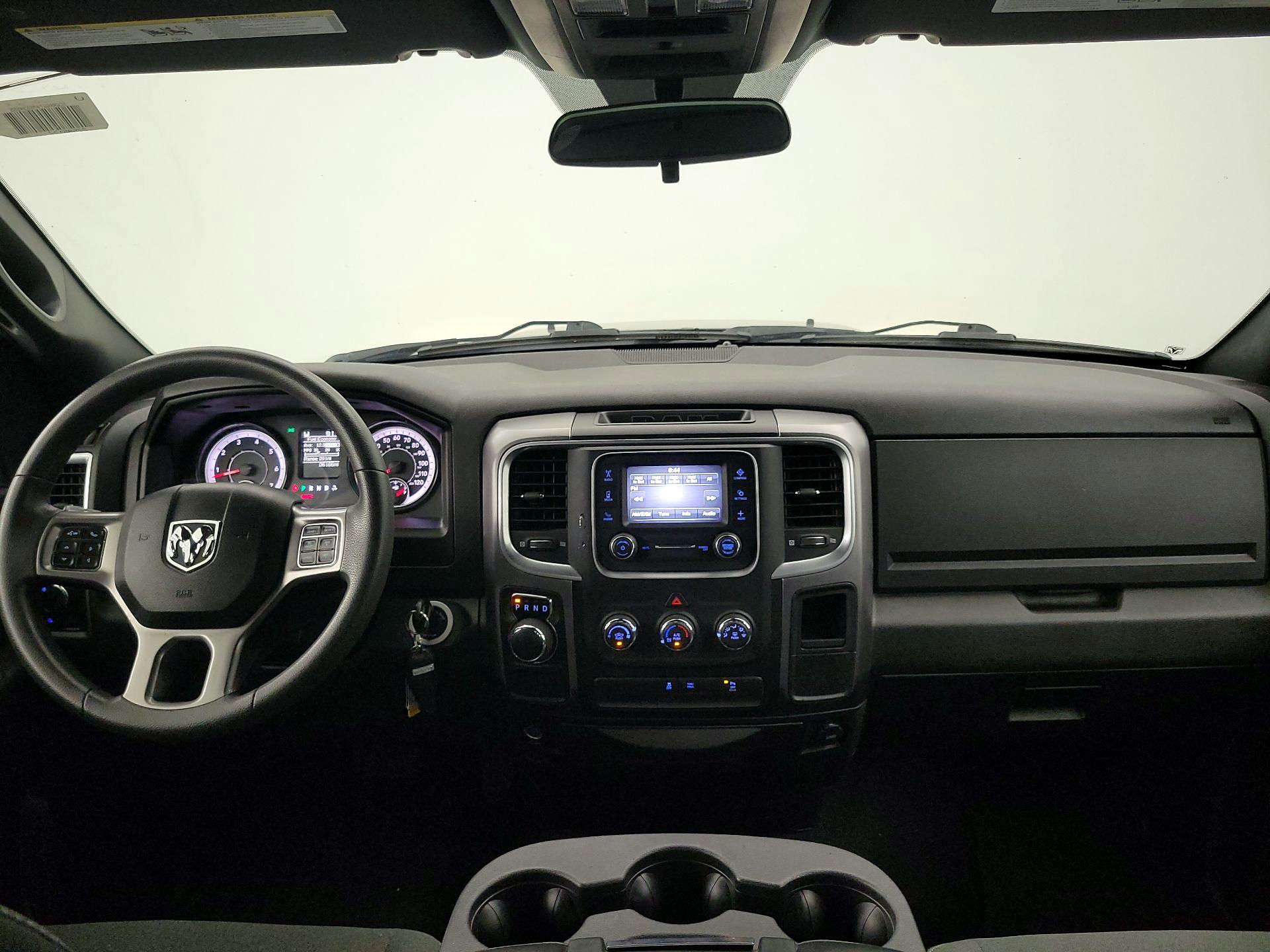 Thumbnail: 2021 RAM 1500 Classic - 9