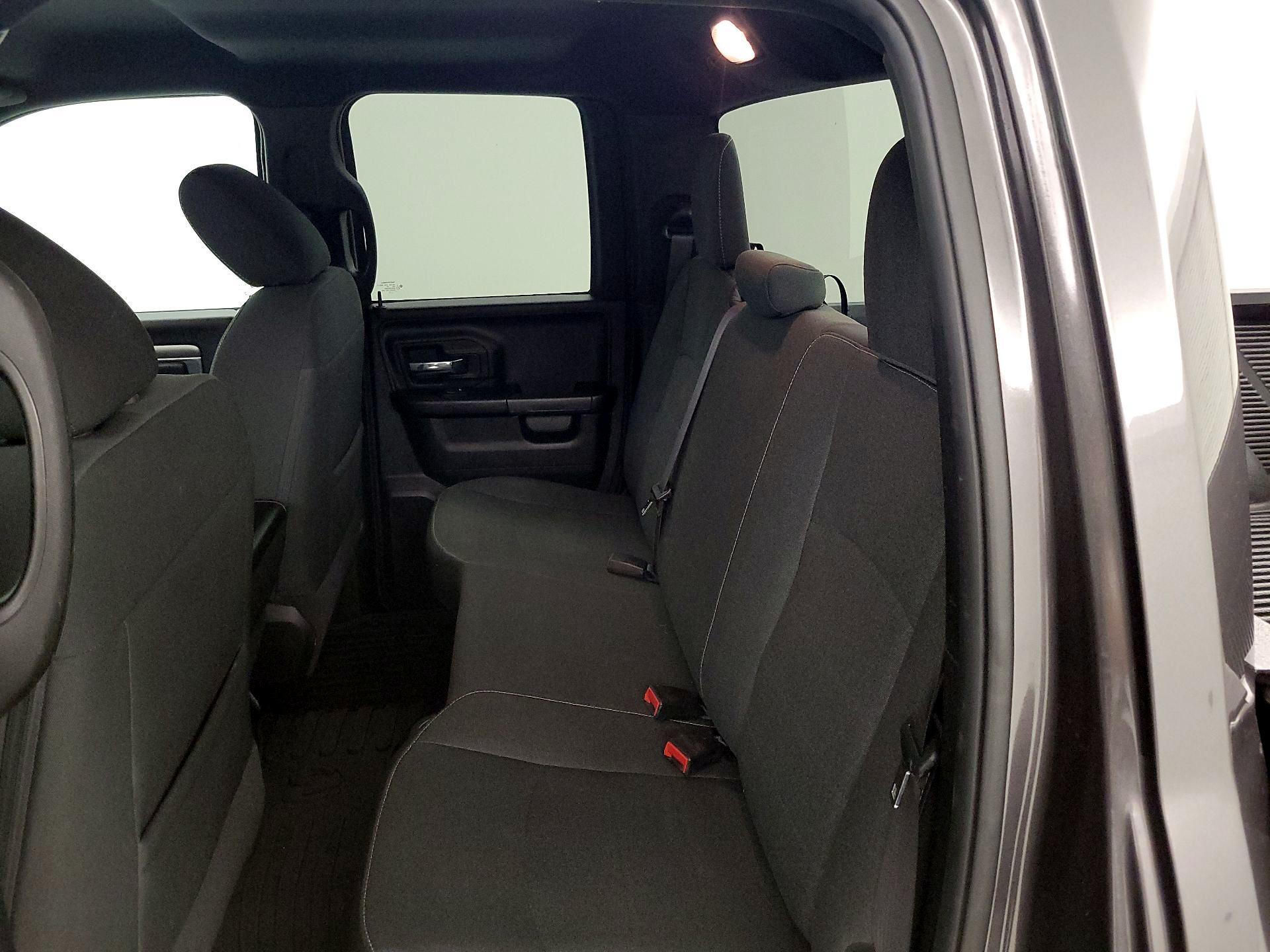 Thumbnail: 2021 RAM 1500 Classic - 19