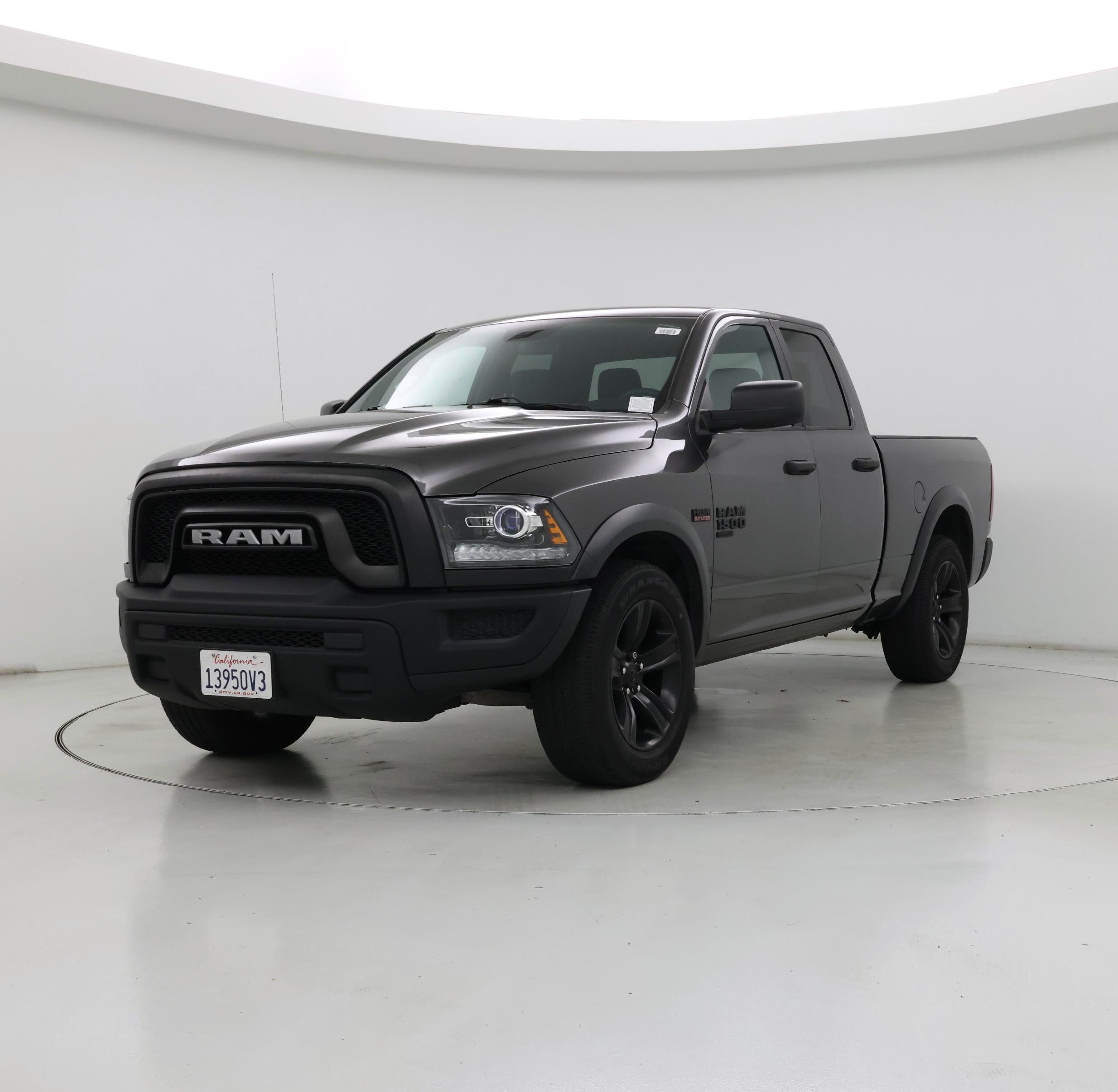 Thumbnail: 2021 RAM 1500 Classic - 4