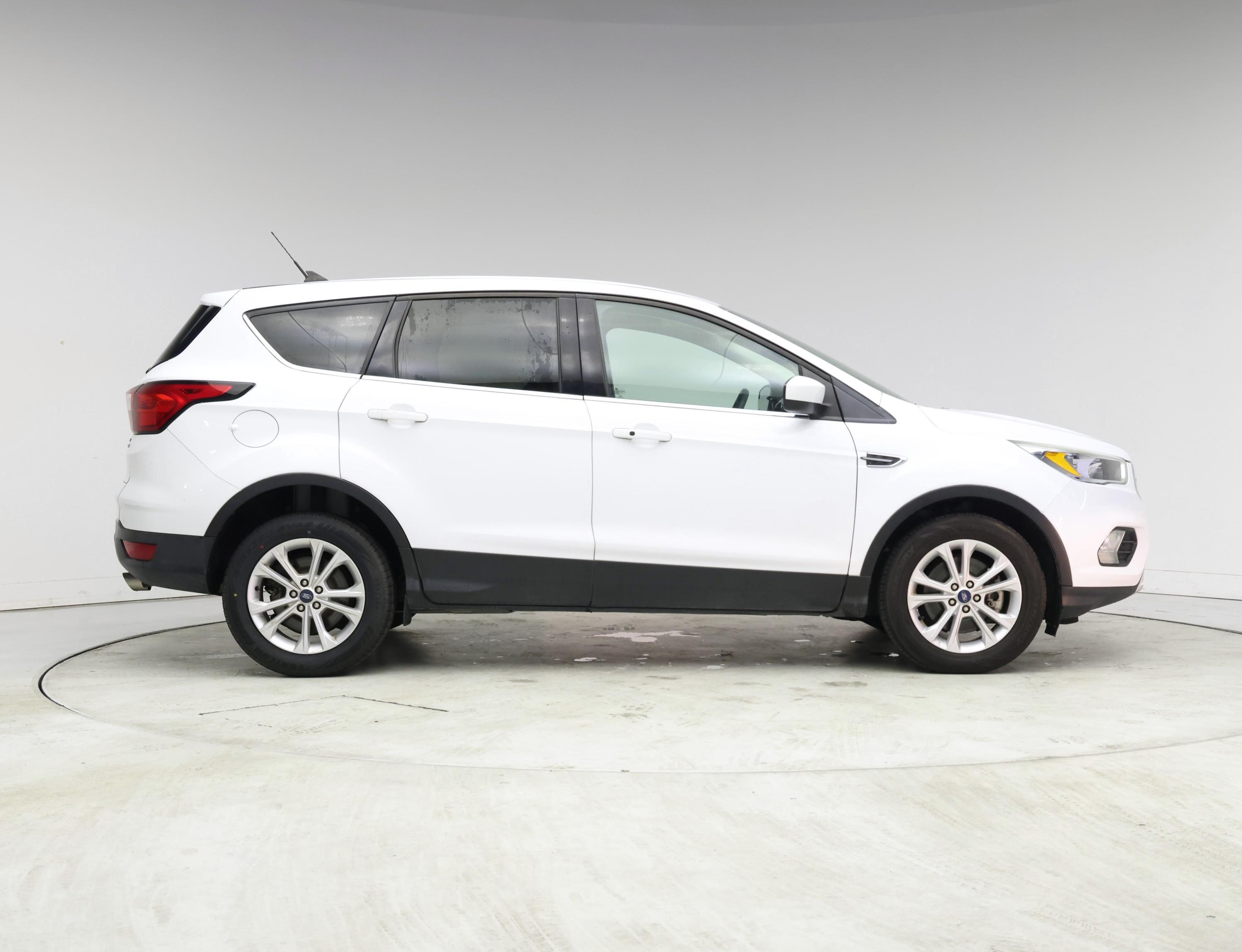 Thumbnail: 2019 Ford Escape - 7