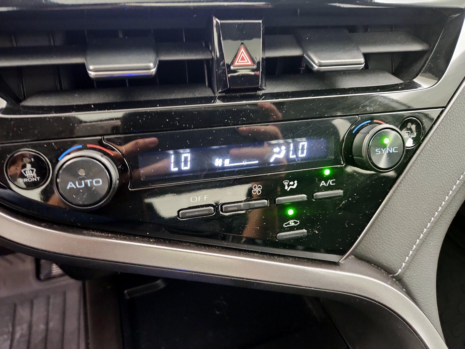 Thumbnail: 2024 Toyota Camry - 16