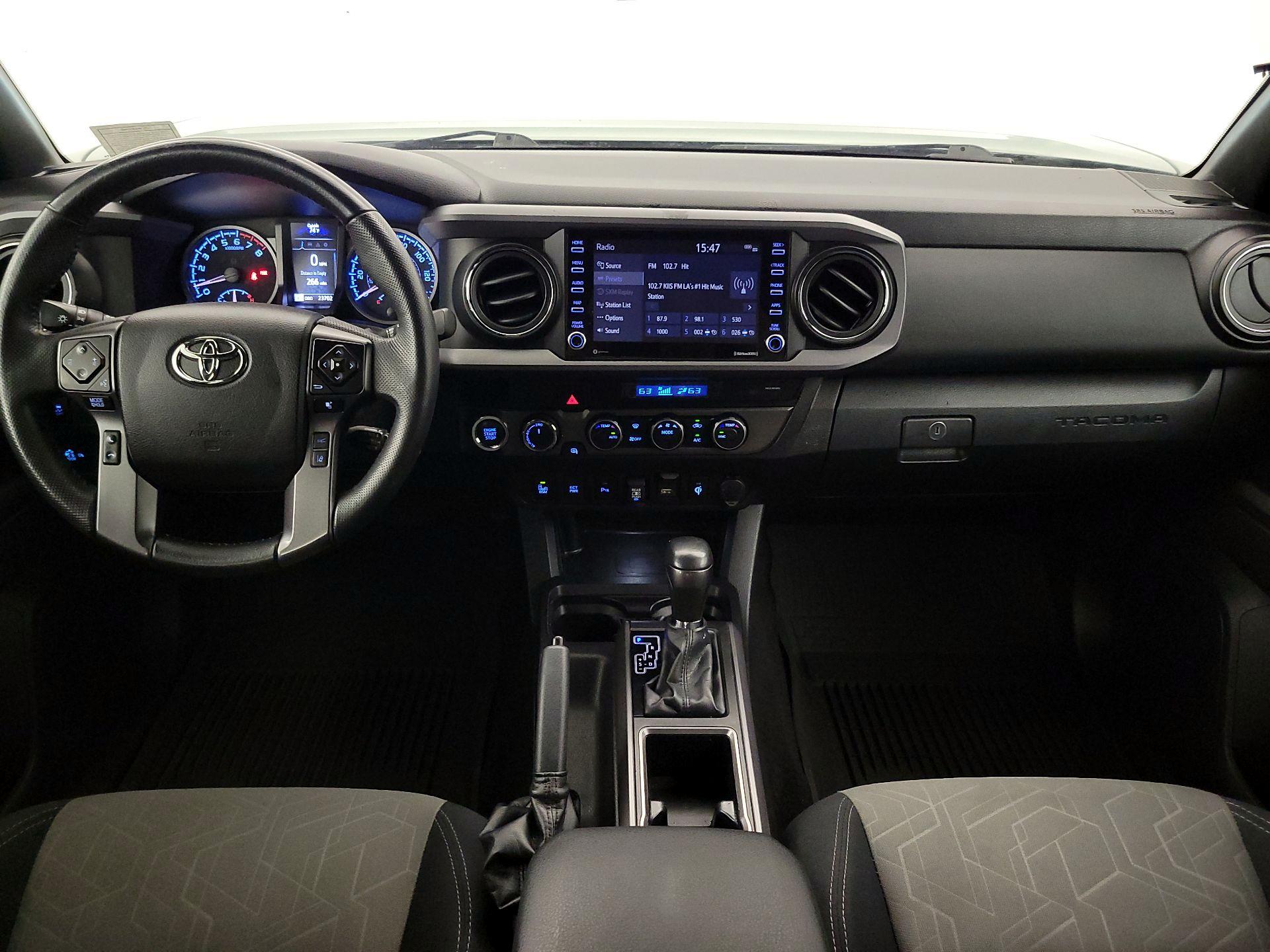Thumbnail: 2022 Toyota Tacoma - 9