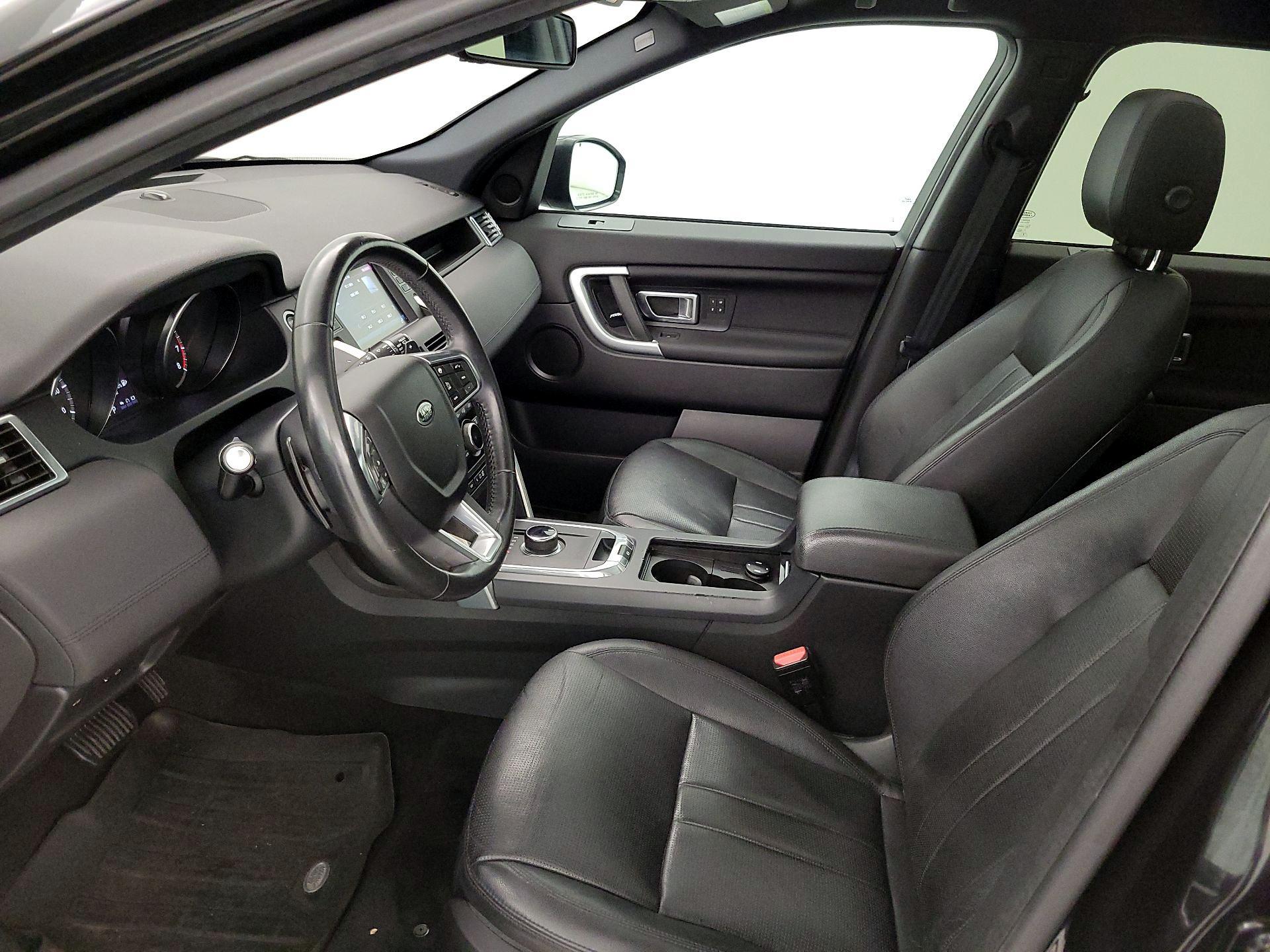 Thumbnail: 2018 Land Rover Discovery Sport - 11