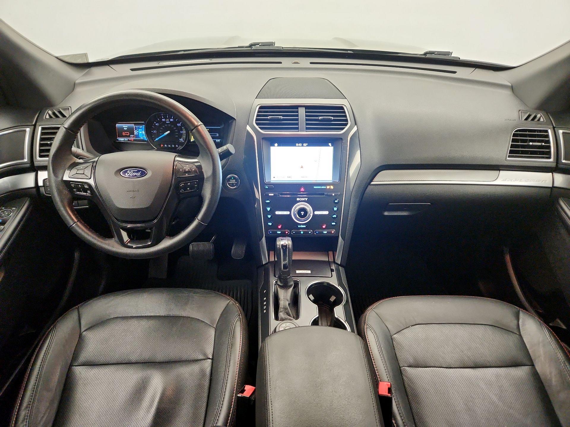 Thumbnail: 2018 Ford Explorer - 9