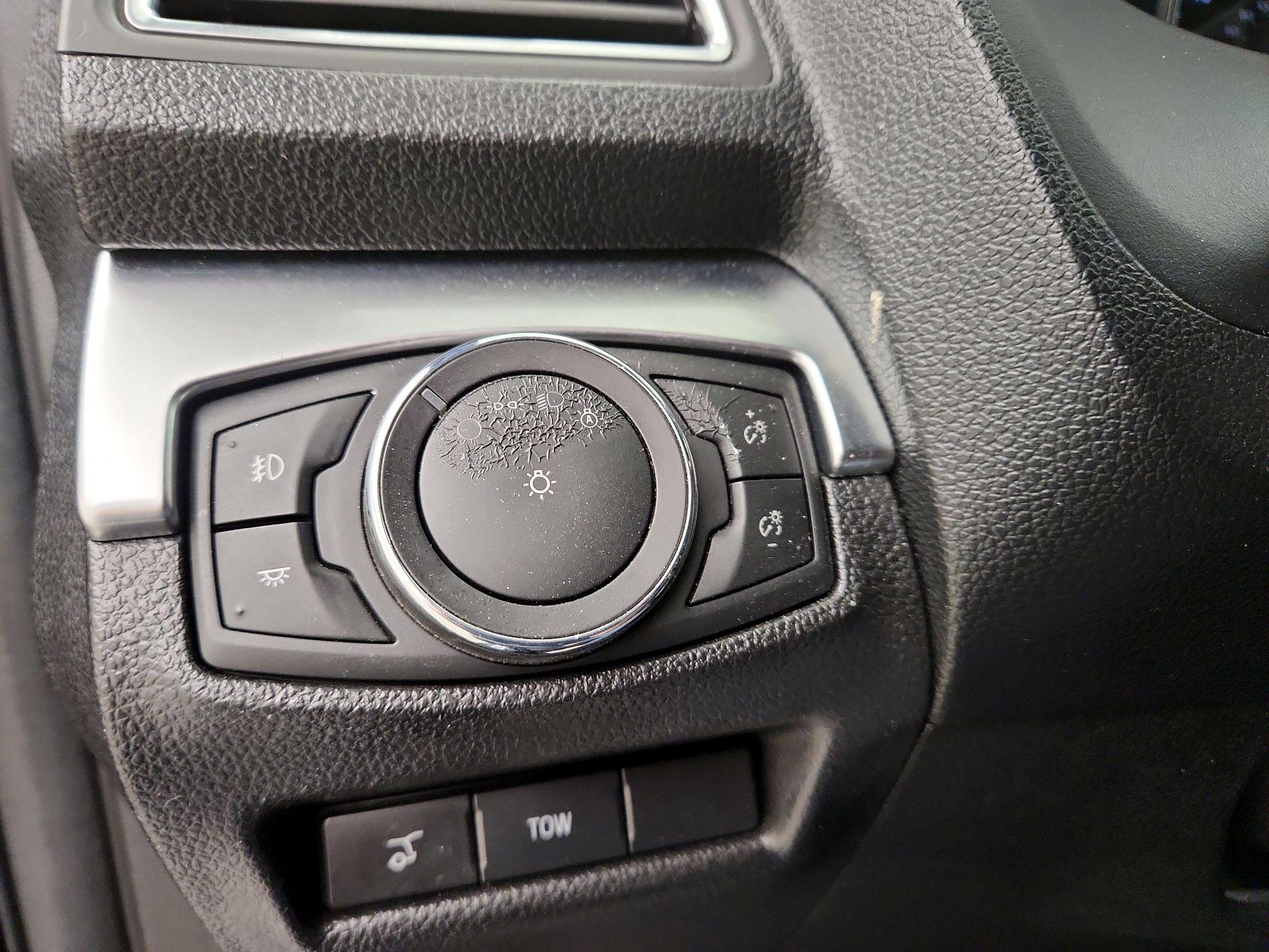 Thumbnail: 2018 Ford Explorer - 13