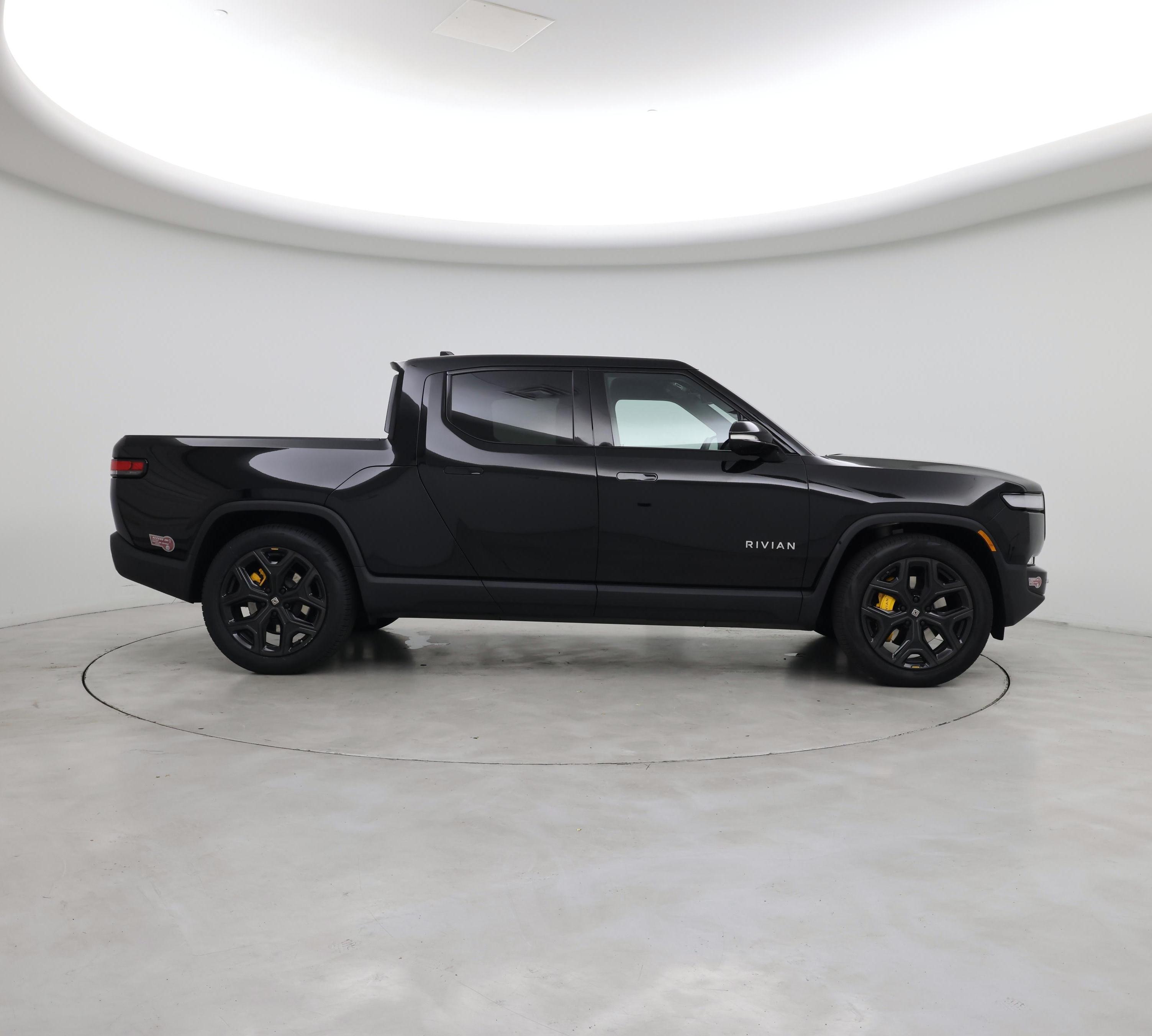 Thumbnail: 2023 Rivian R1T - 7