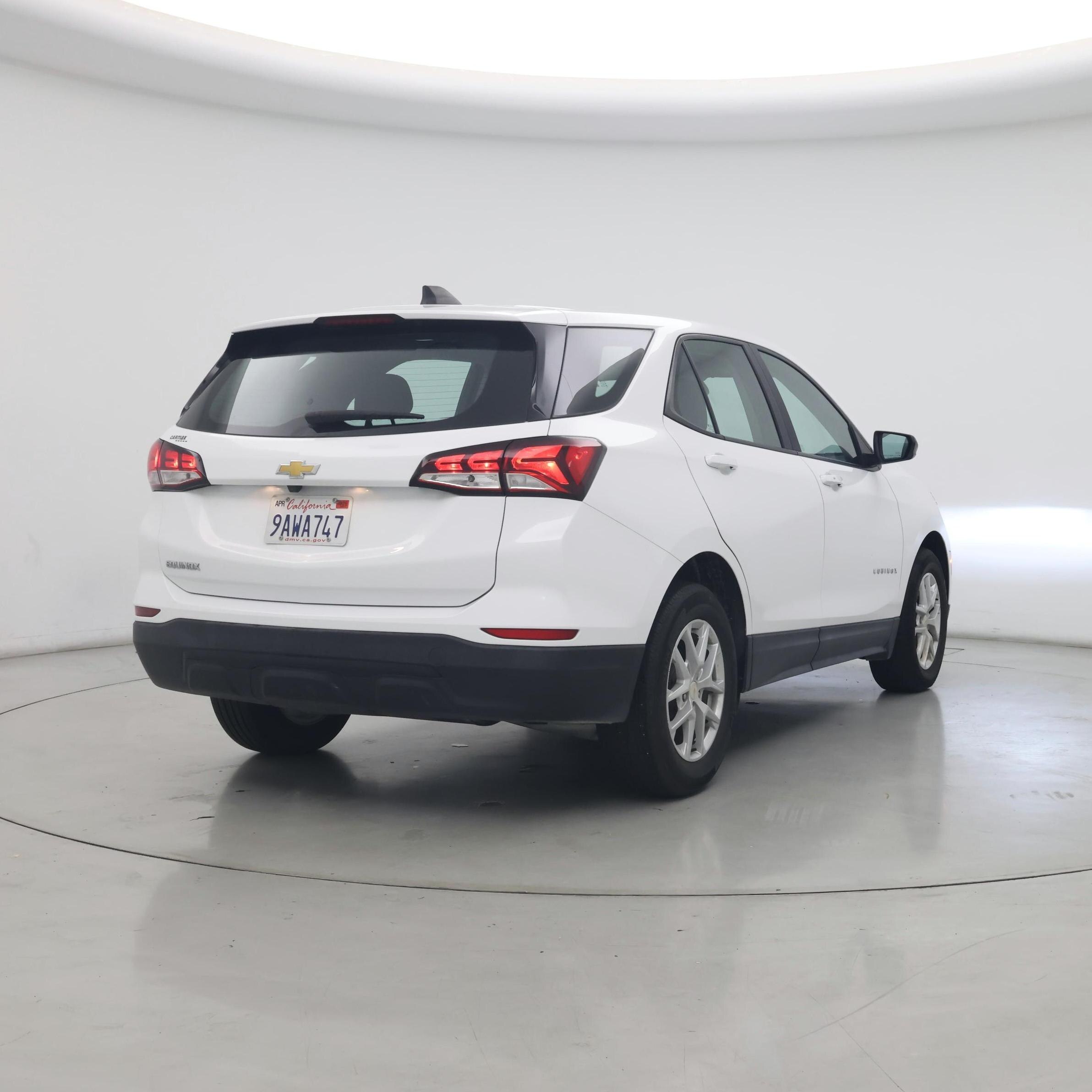 Thumbnail: 2022 Chevrolet Equinox - 8